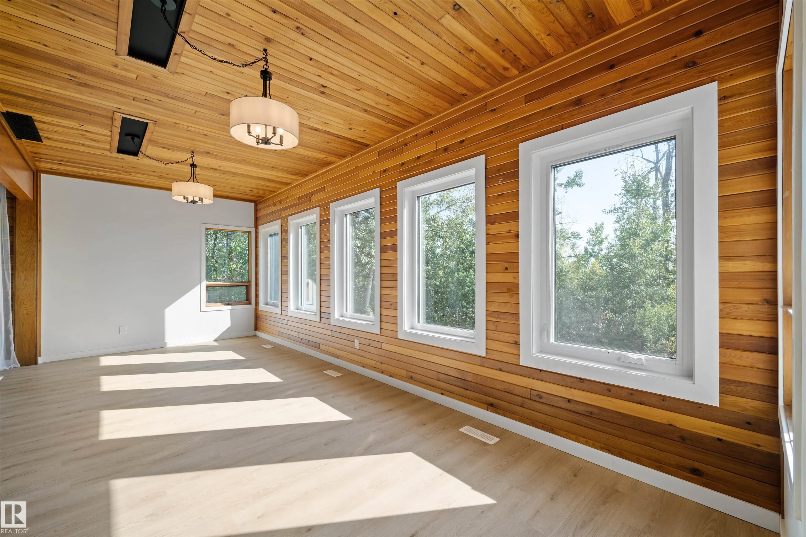 51380 RGE ROAD 205