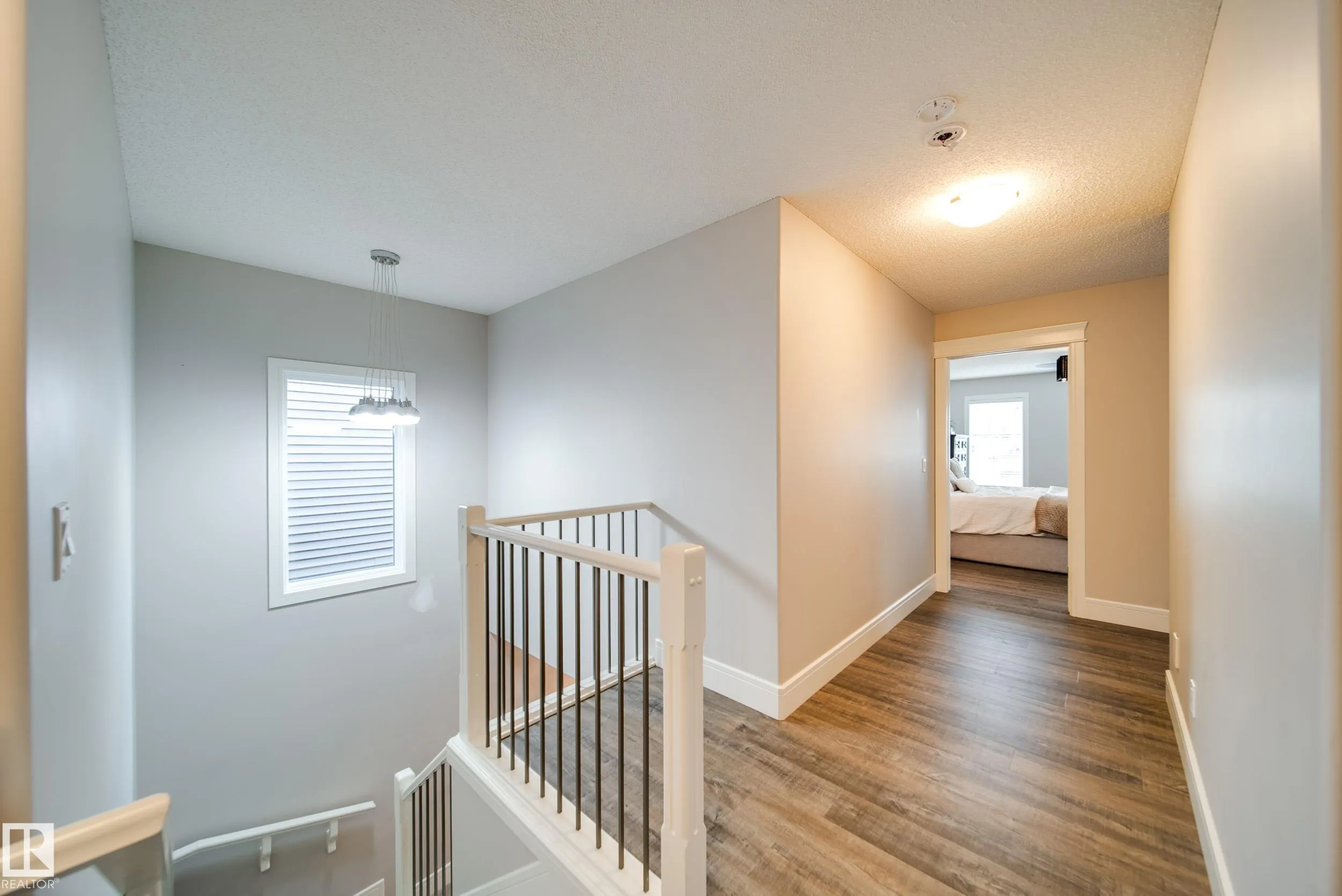 4373 CRABAPPLE Crescent