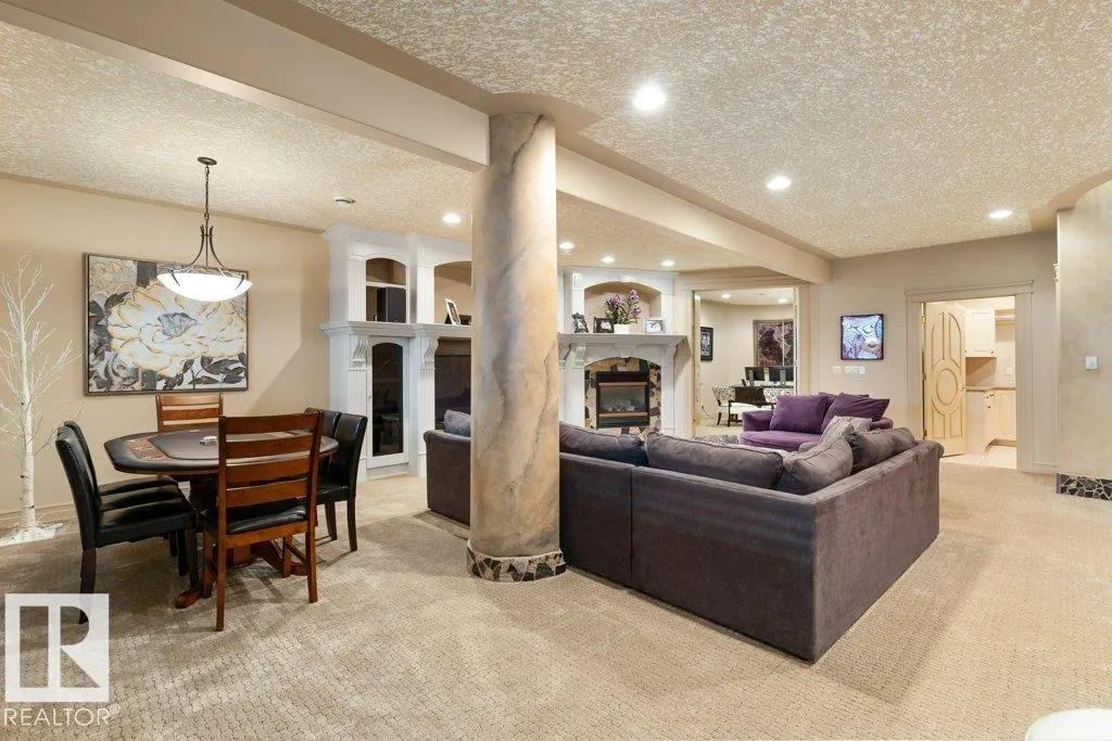 62 KINGSFORD Crescent