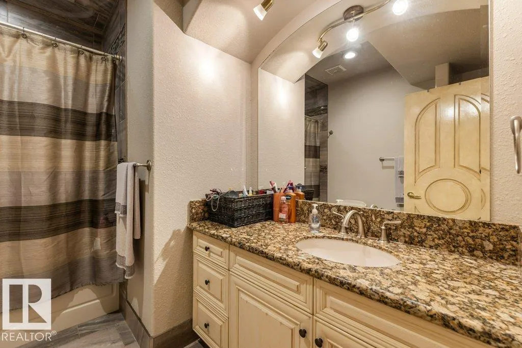 62 KINGSFORD Crescent