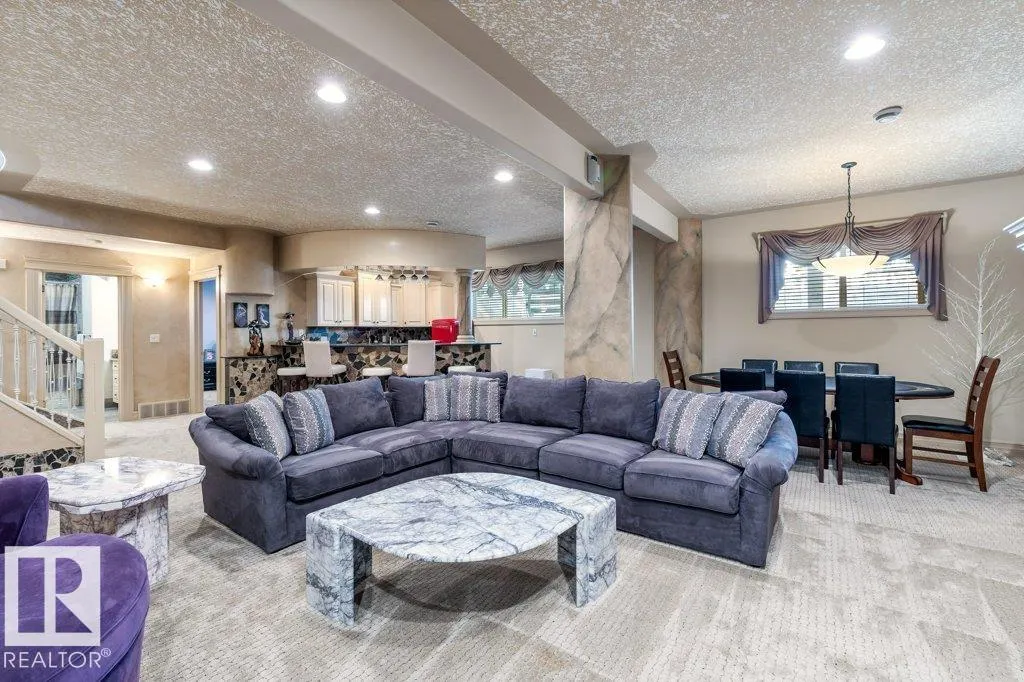 62 KINGSFORD Crescent