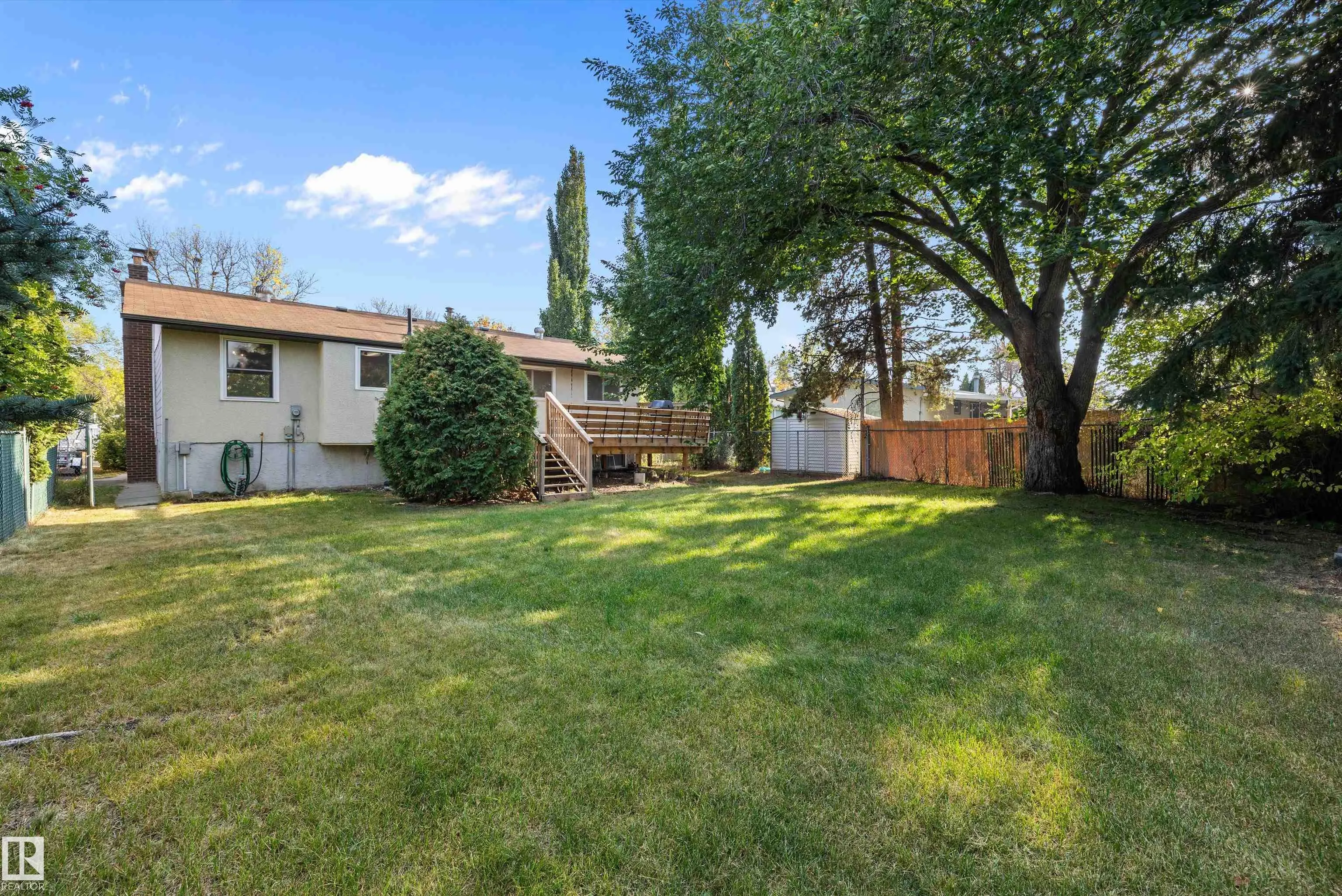 33 AFTON Crescent