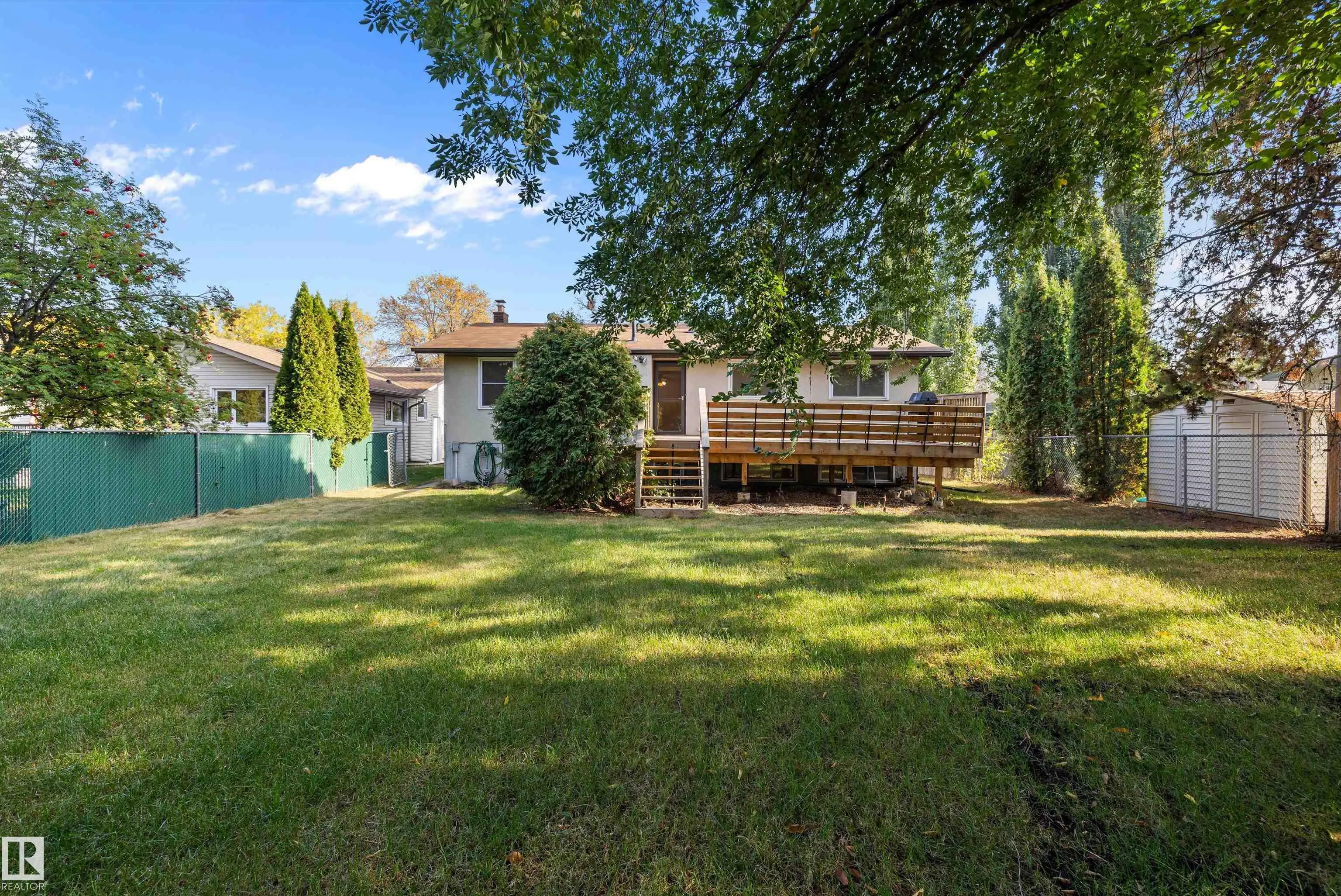 33 AFTON Crescent