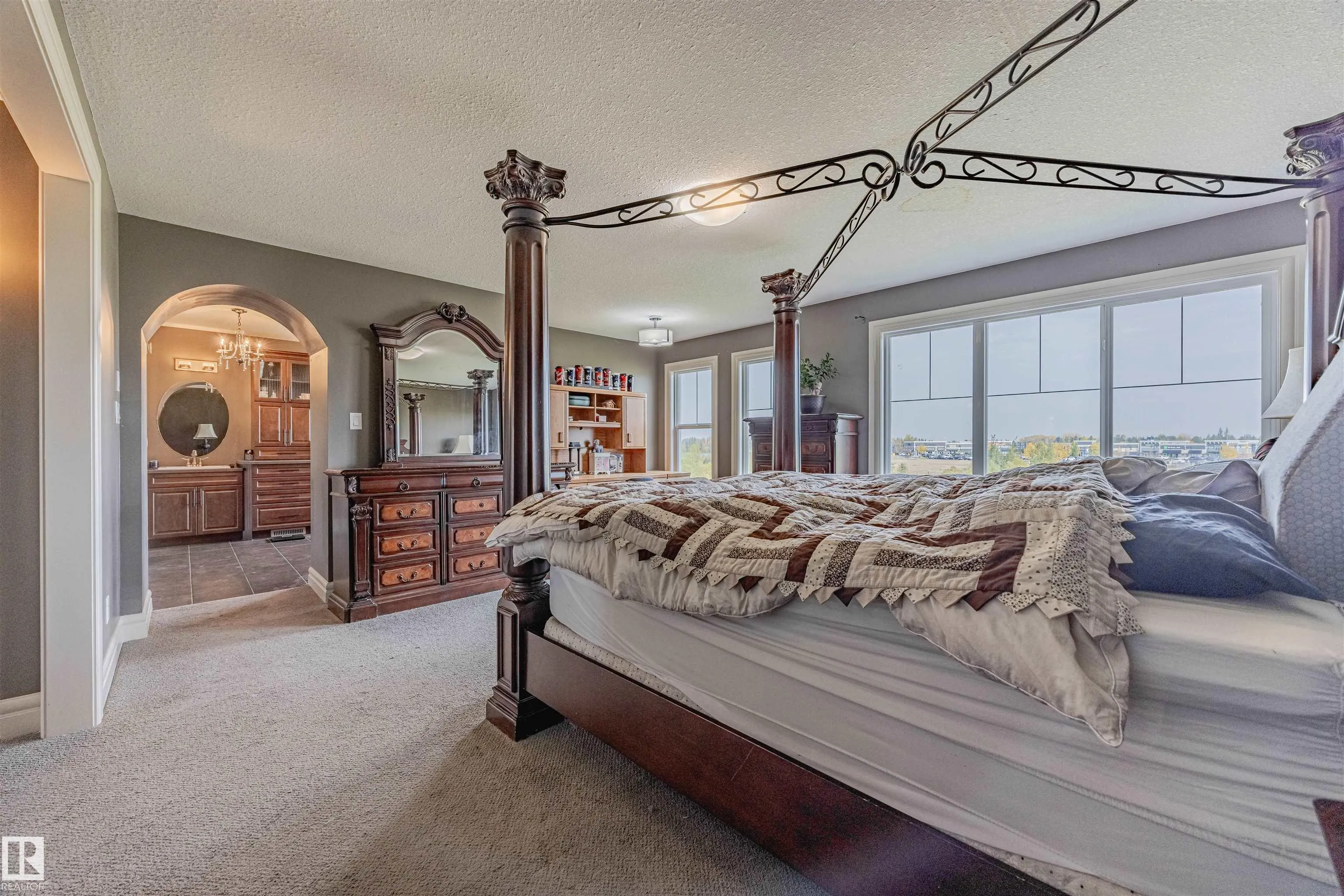 3807 GALLINGER Loop