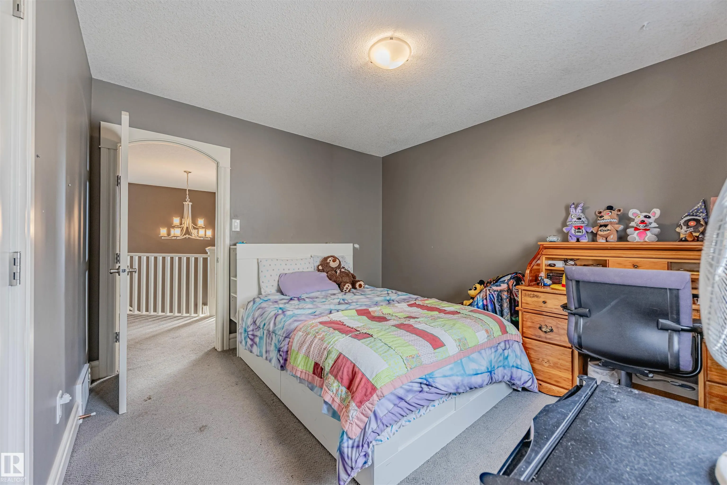 3807 GALLINGER Loop