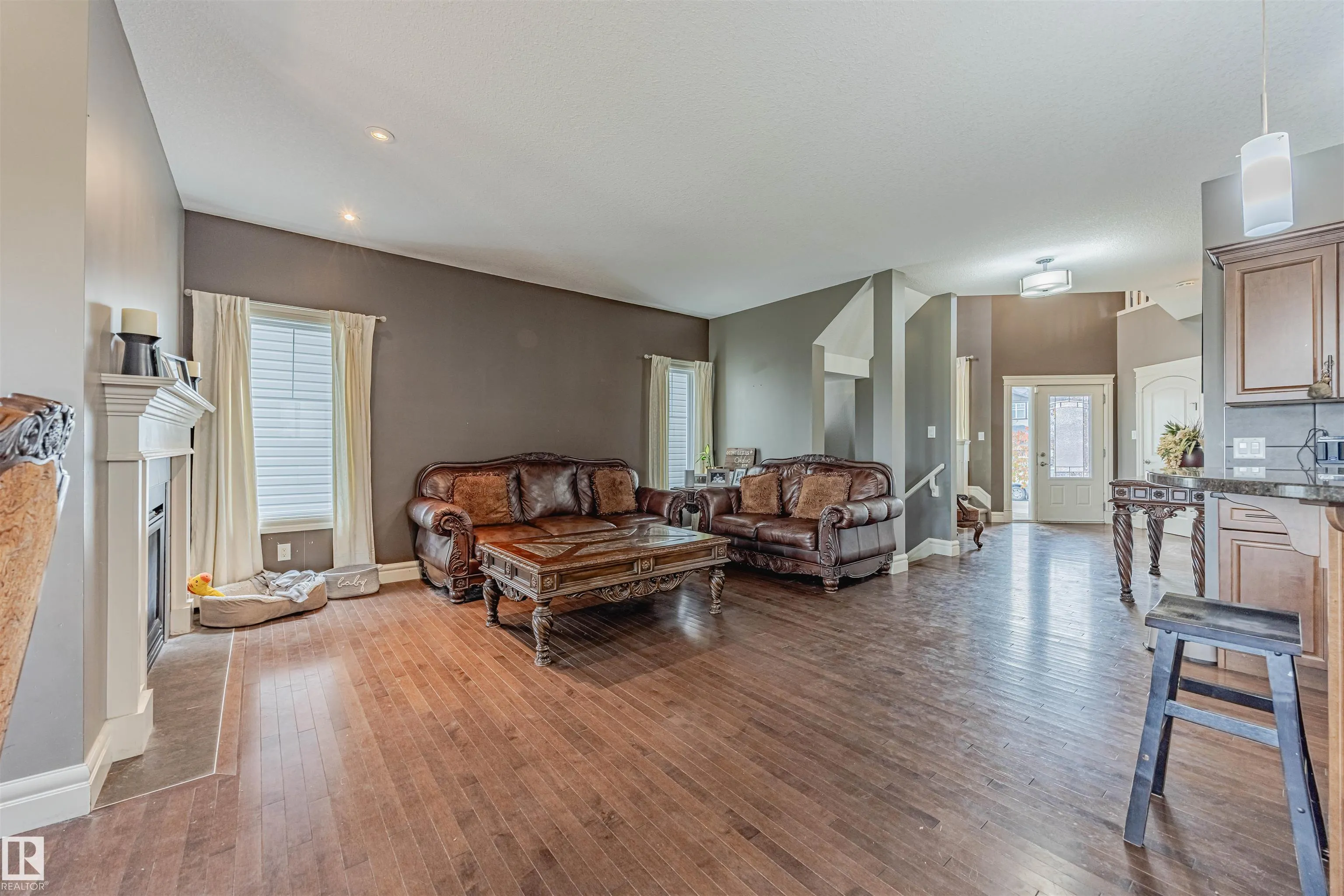 3807 GALLINGER Loop
