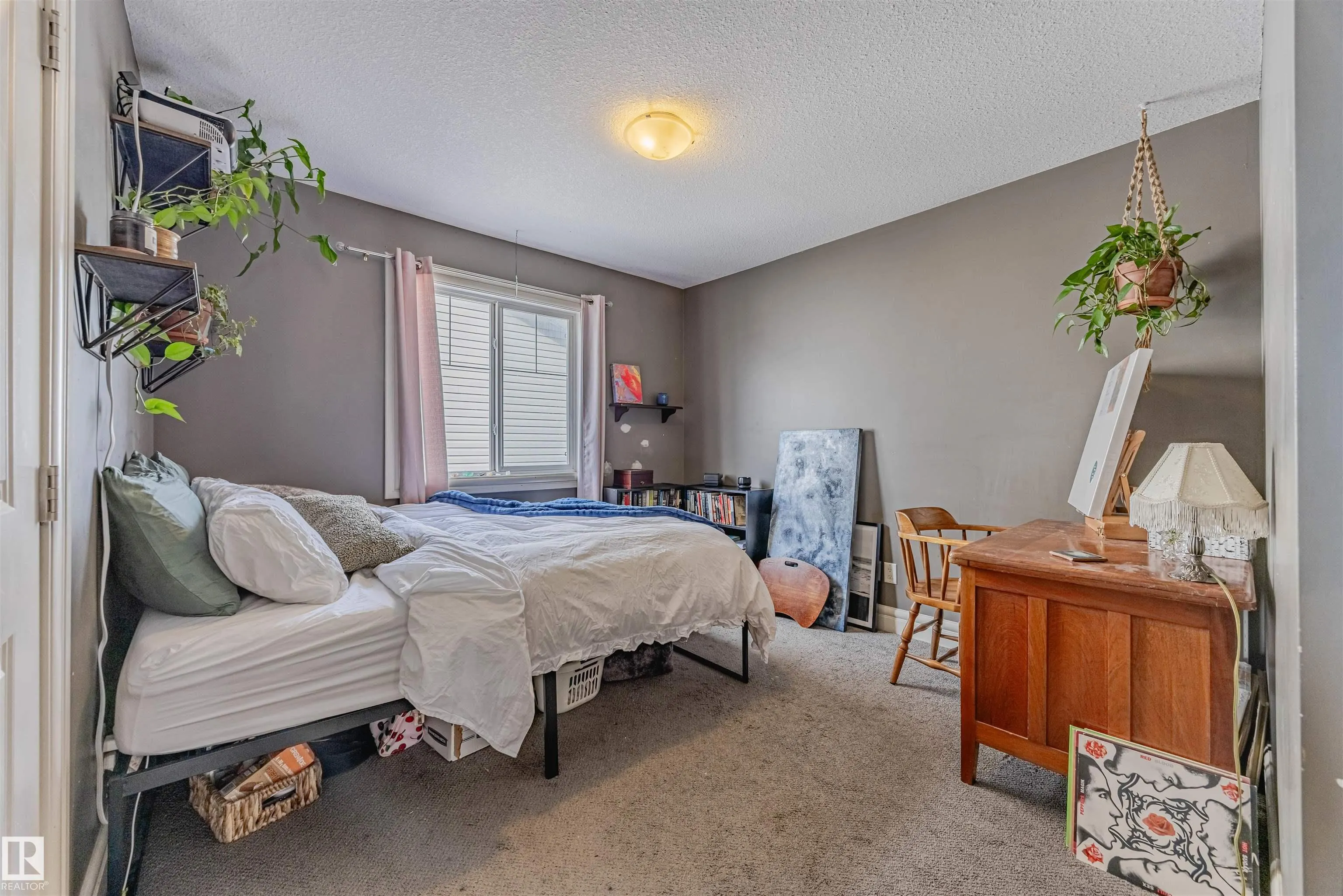 3807 GALLINGER Loop