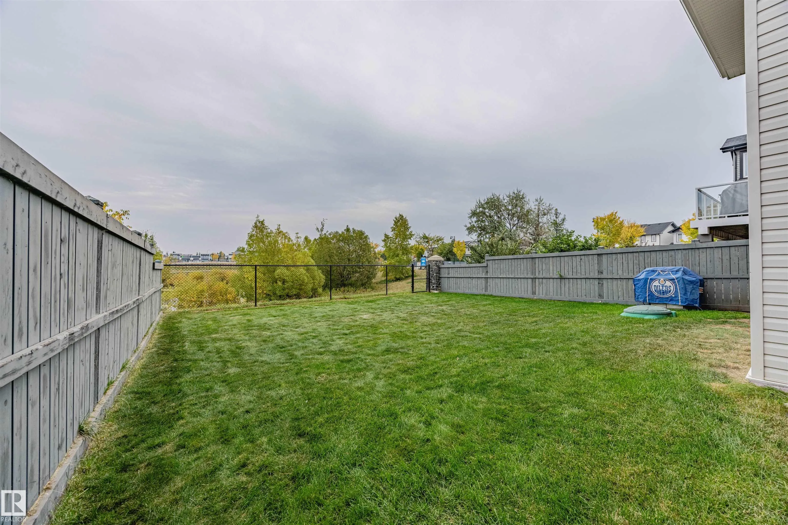 3807 GALLINGER Loop