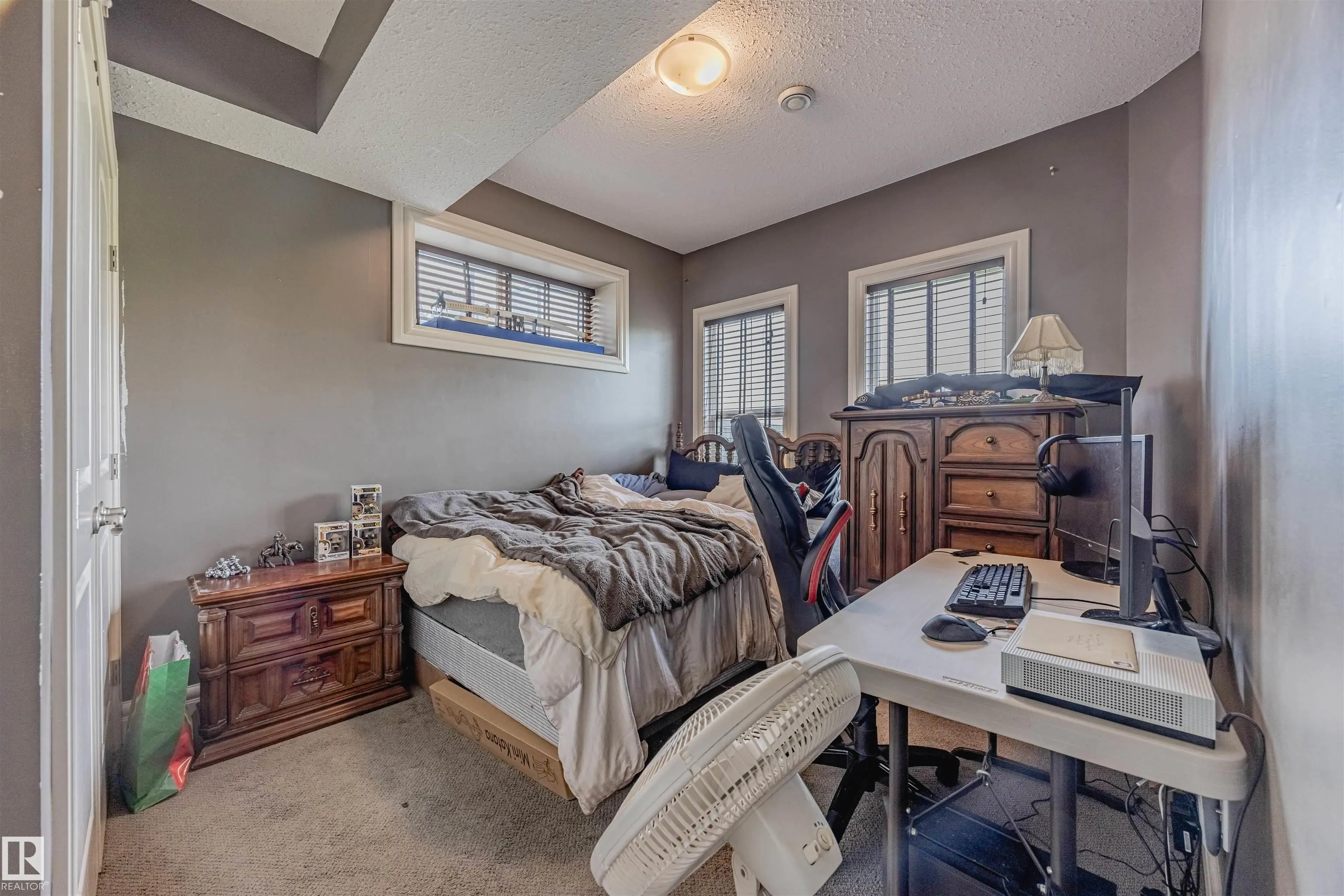 3807 GALLINGER Loop