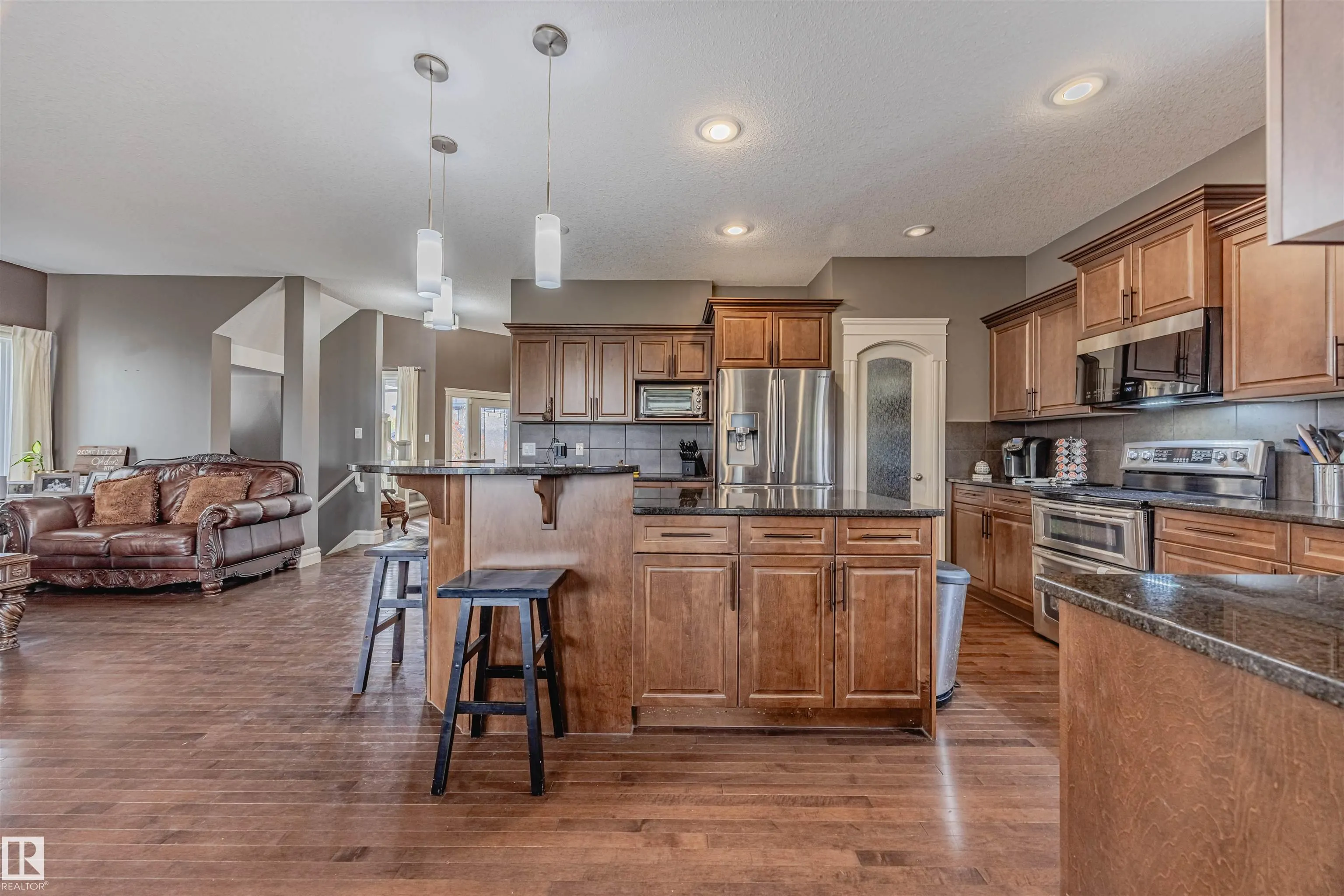 3807 GALLINGER Loop