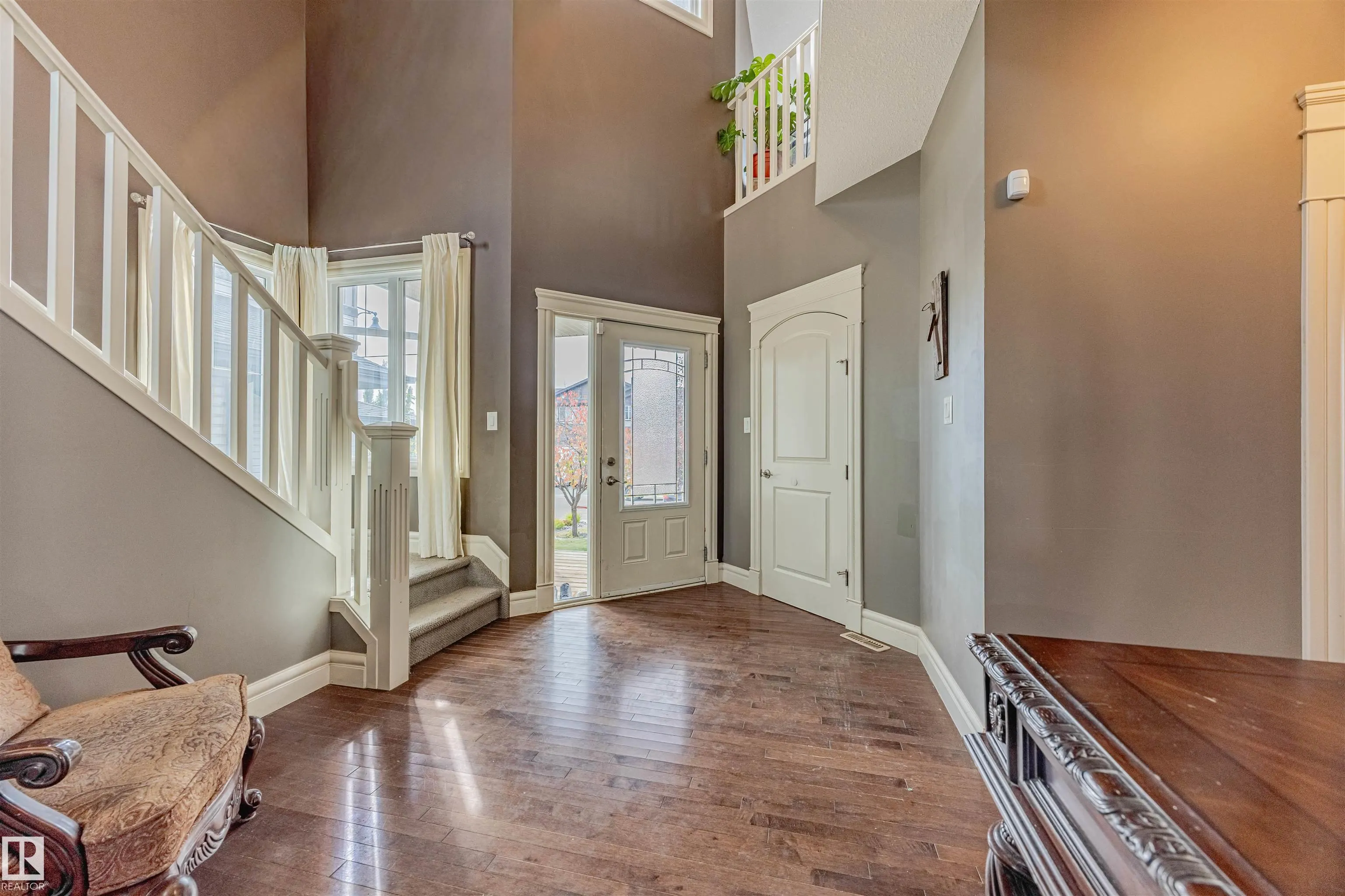 3807 GALLINGER Loop