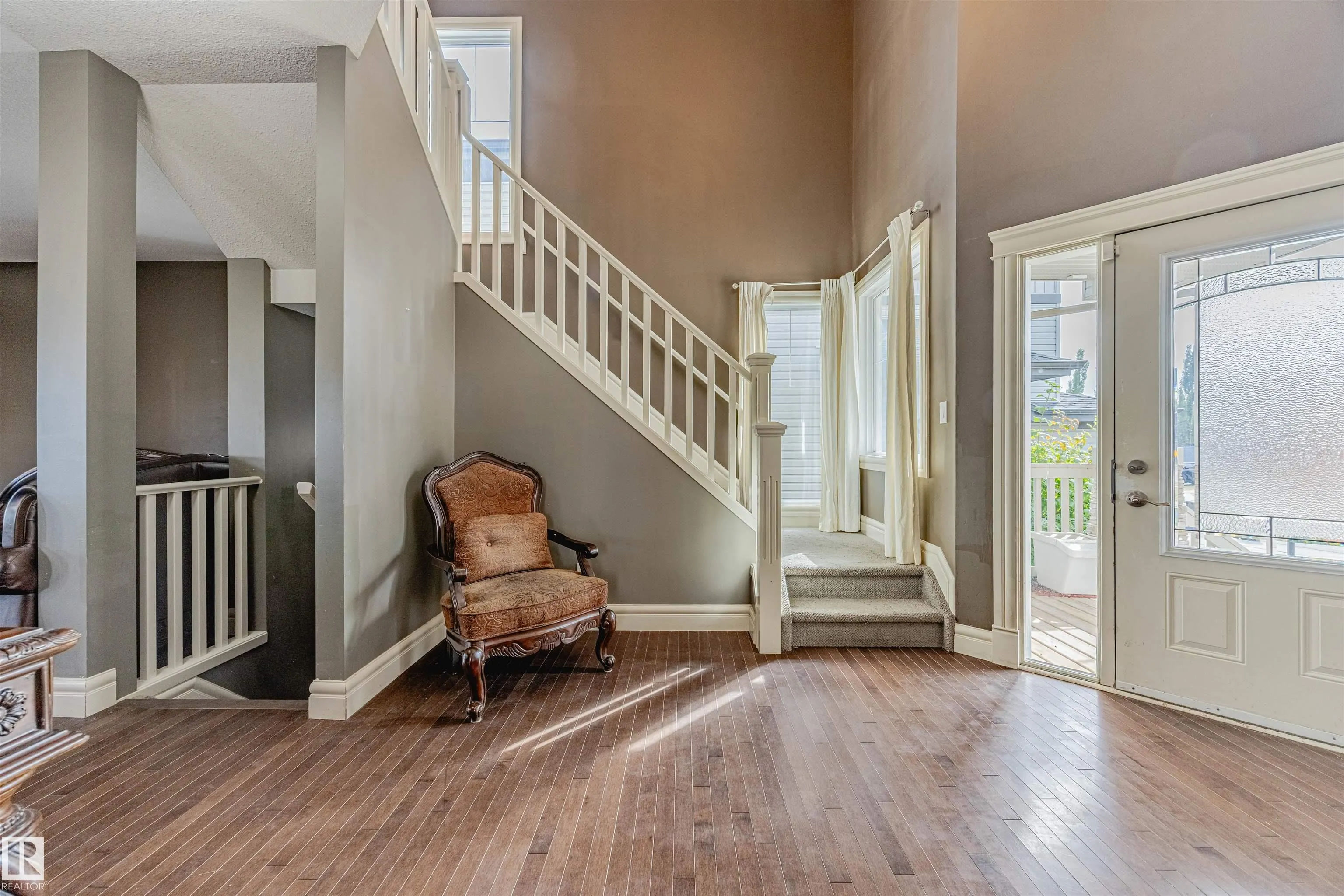 3807 GALLINGER Loop