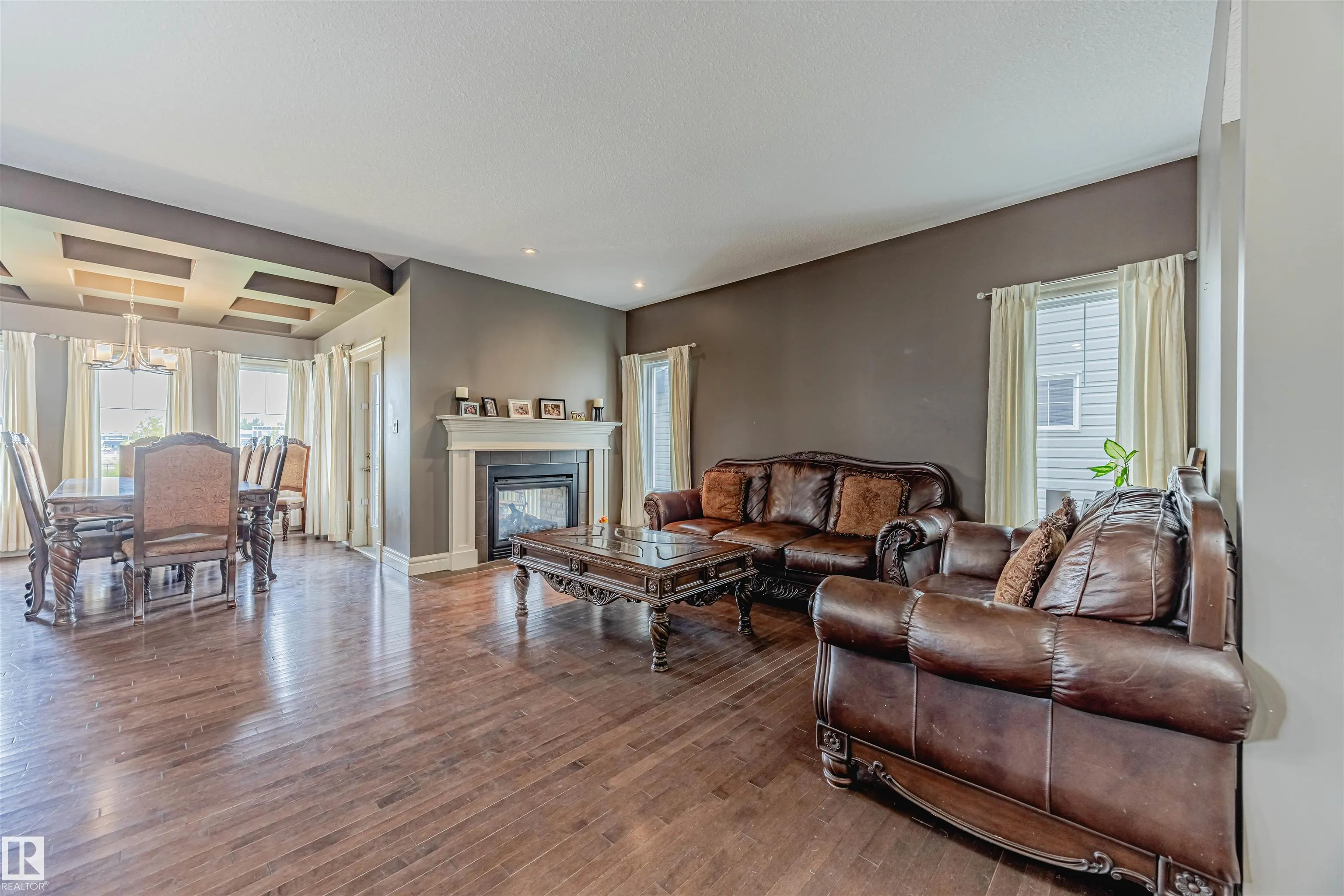 3807 GALLINGER Loop