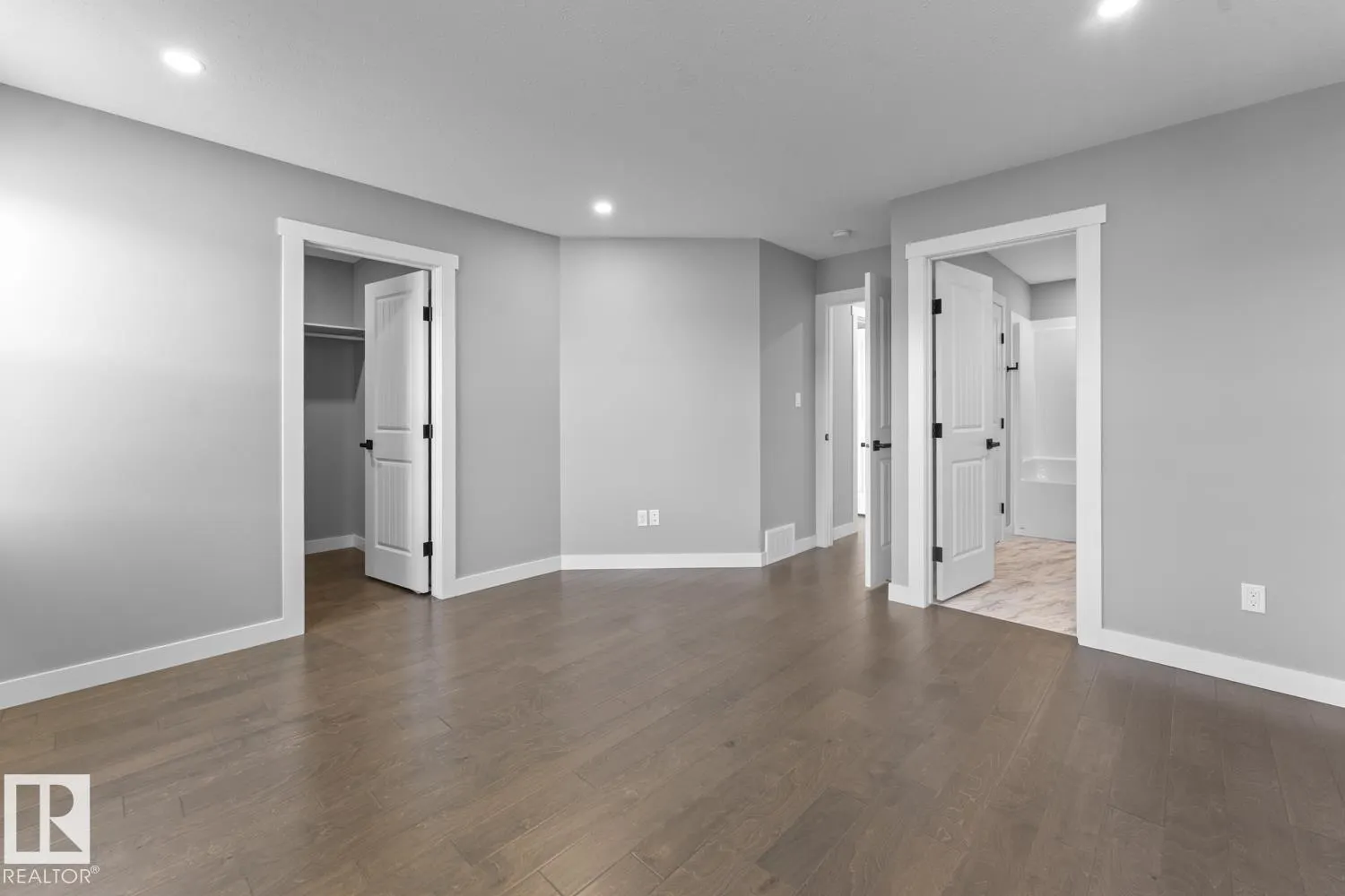 6823B Tri City Way