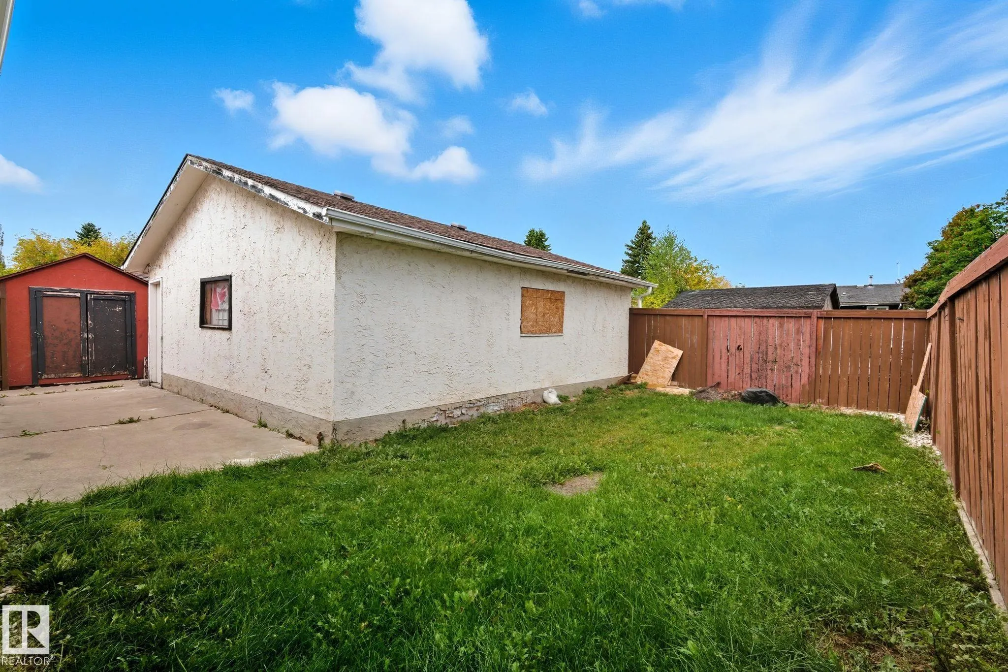 11736 152 Avenue