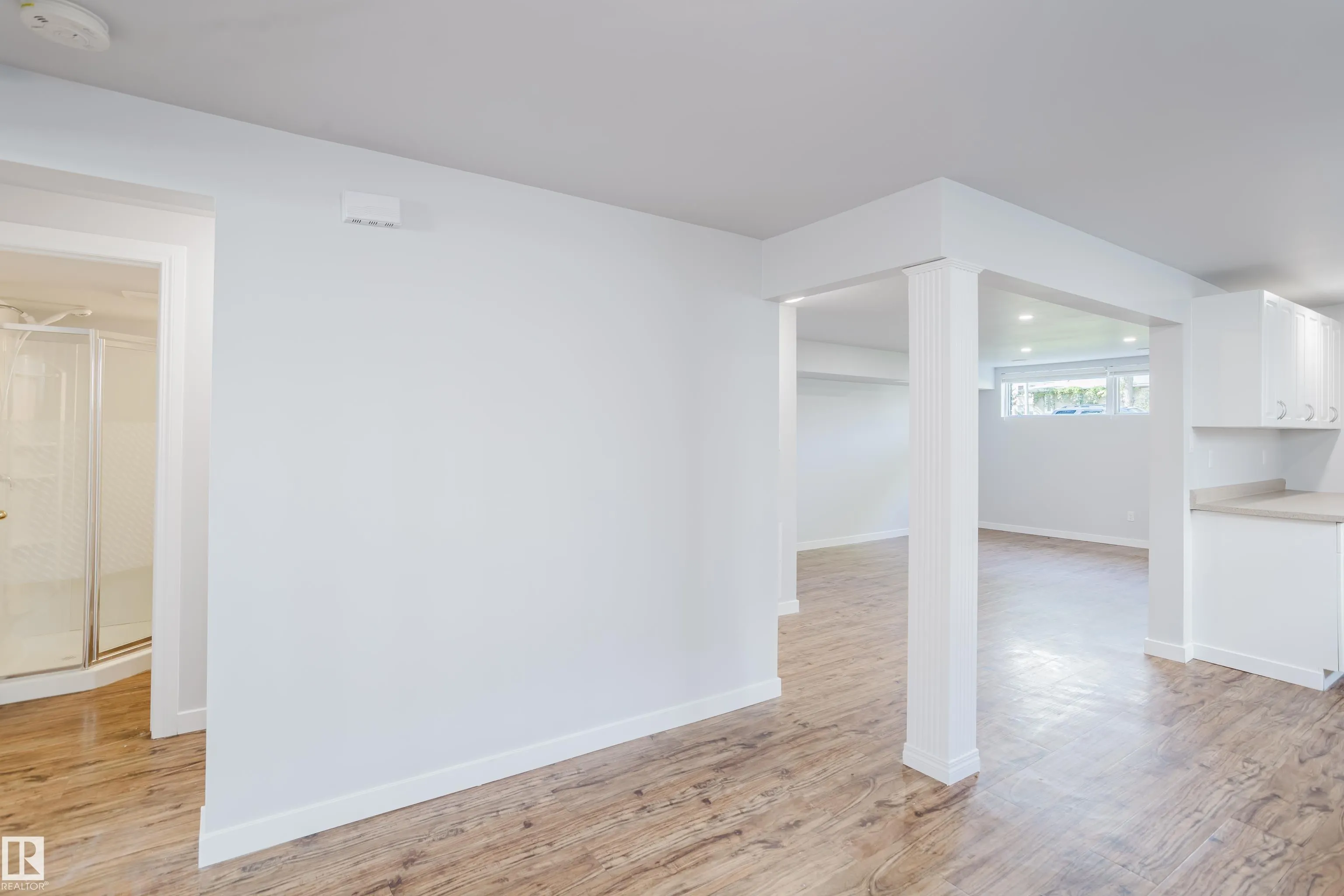 8123 8125 83 Avenue