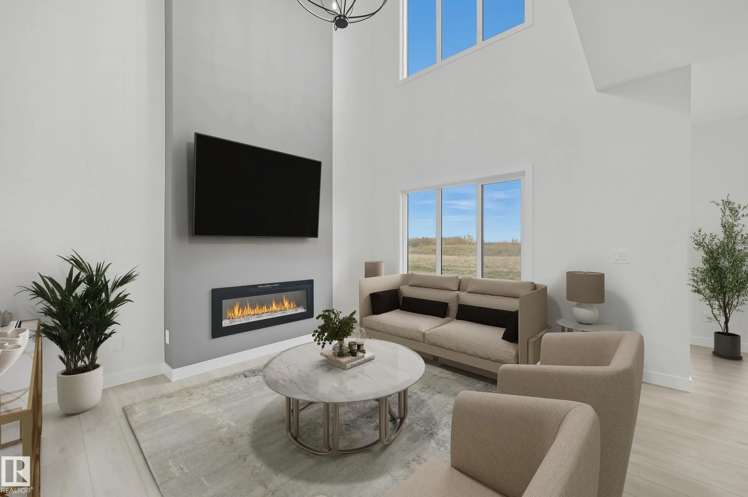 37 GABLE Common