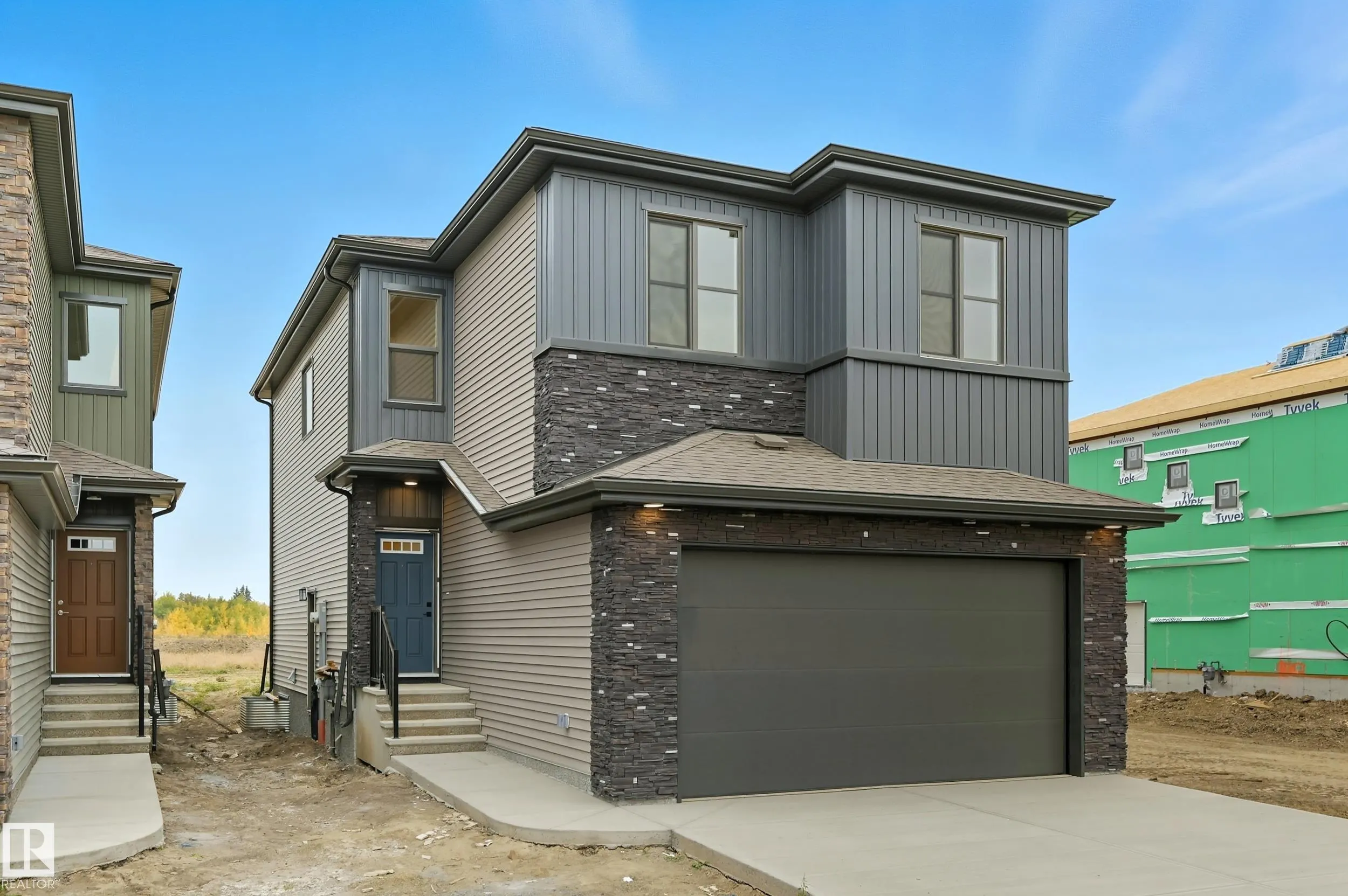 37 GABLE Common
