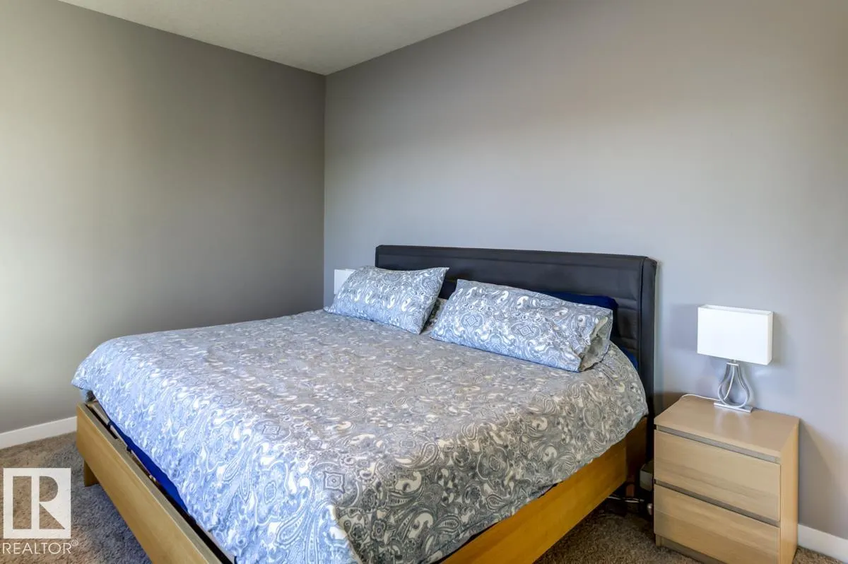 63 LAKEWOOD Boulevard