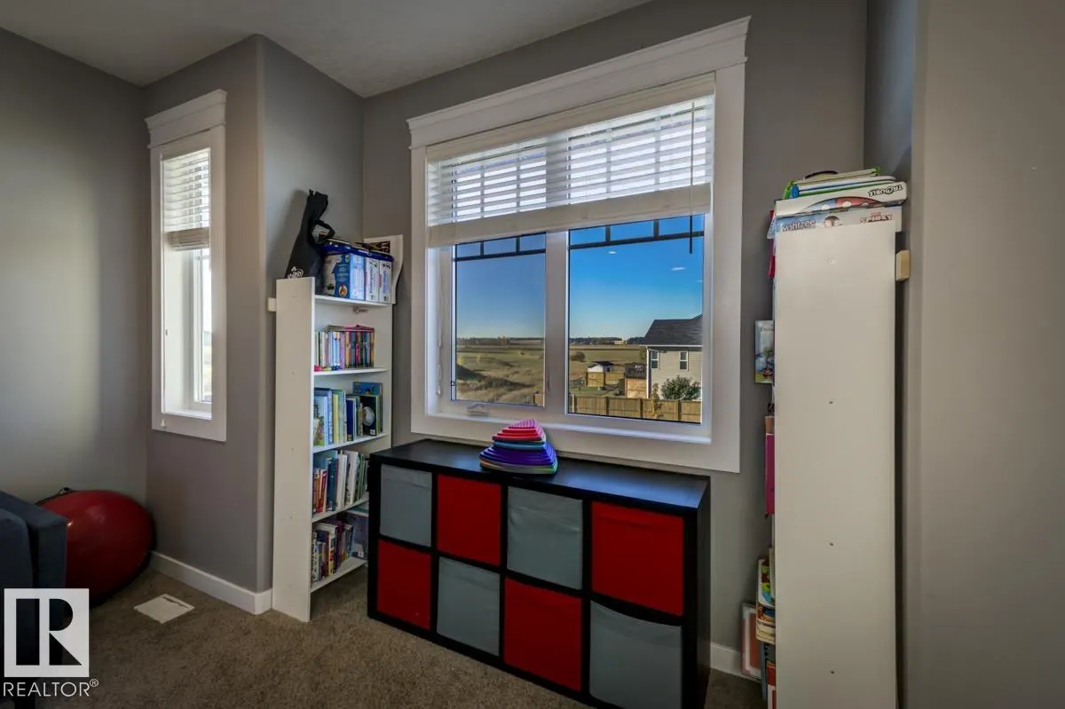 63 LAKEWOOD Boulevard