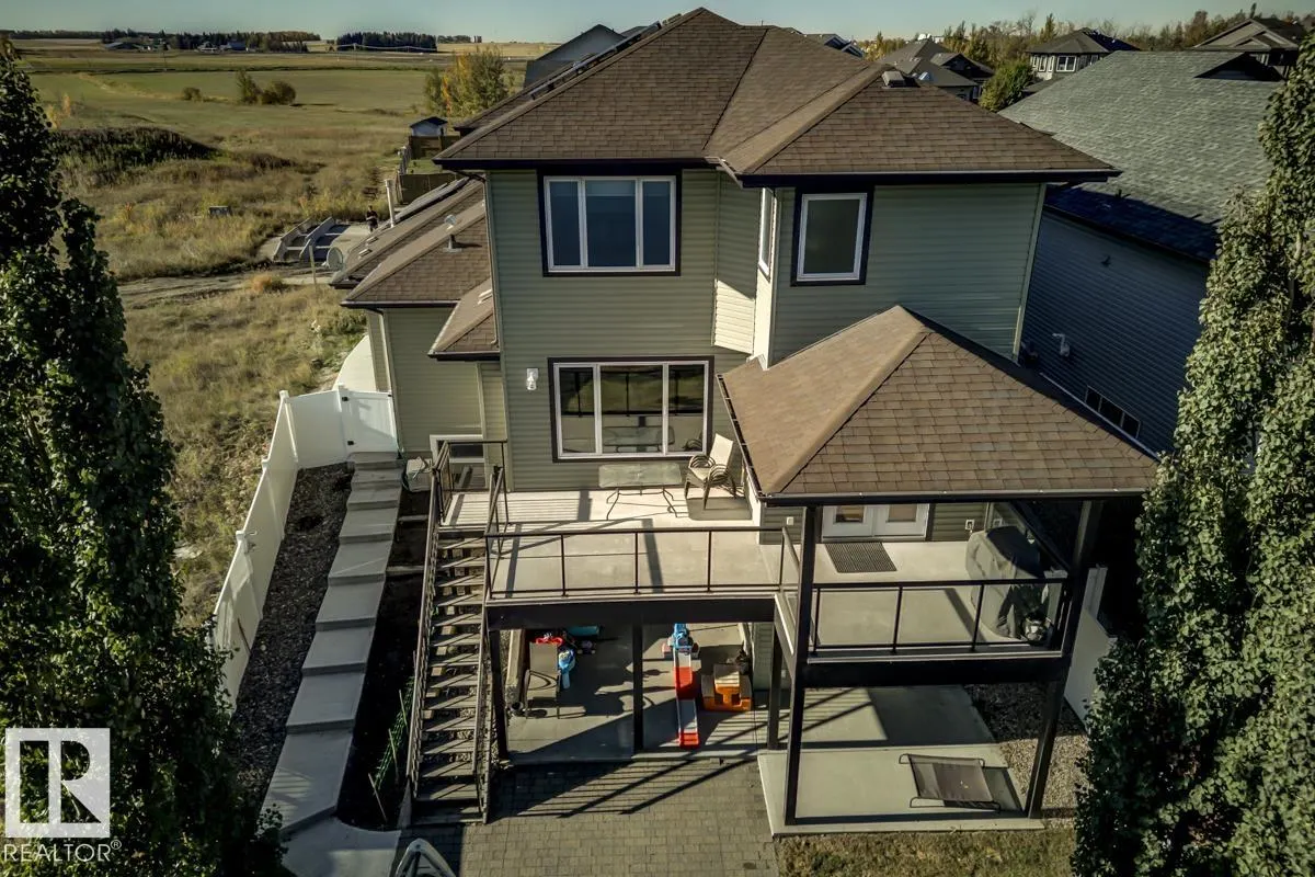 63 LAKEWOOD Boulevard