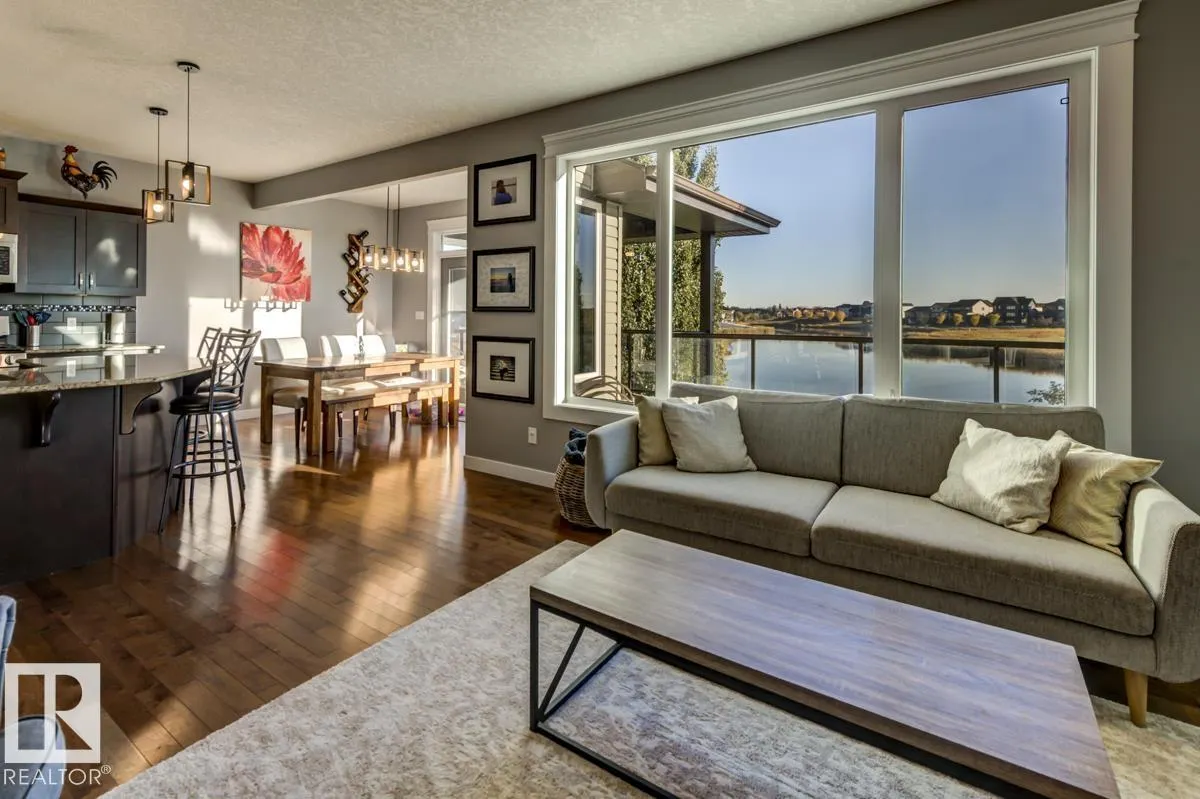 63 LAKEWOOD Boulevard