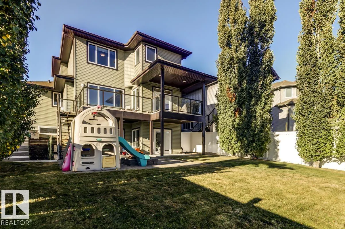 63 LAKEWOOD Boulevard