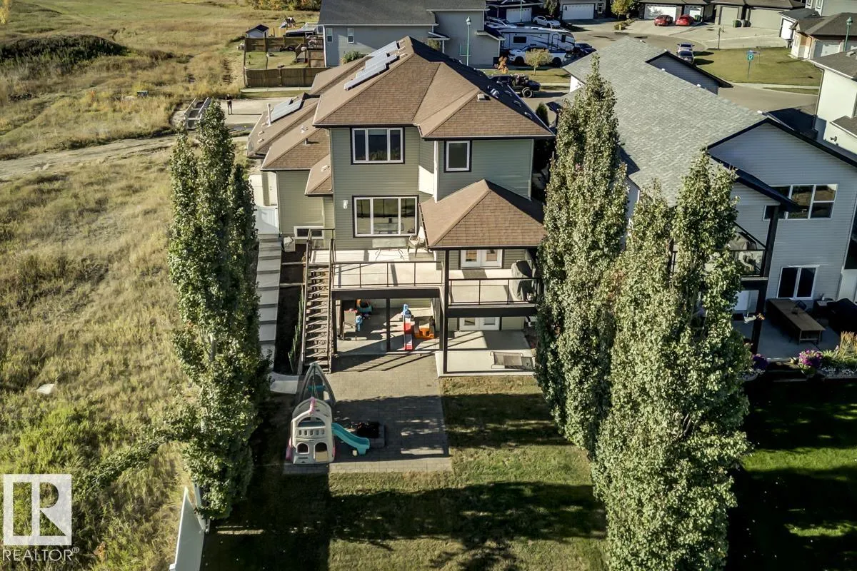 63 LAKEWOOD Boulevard