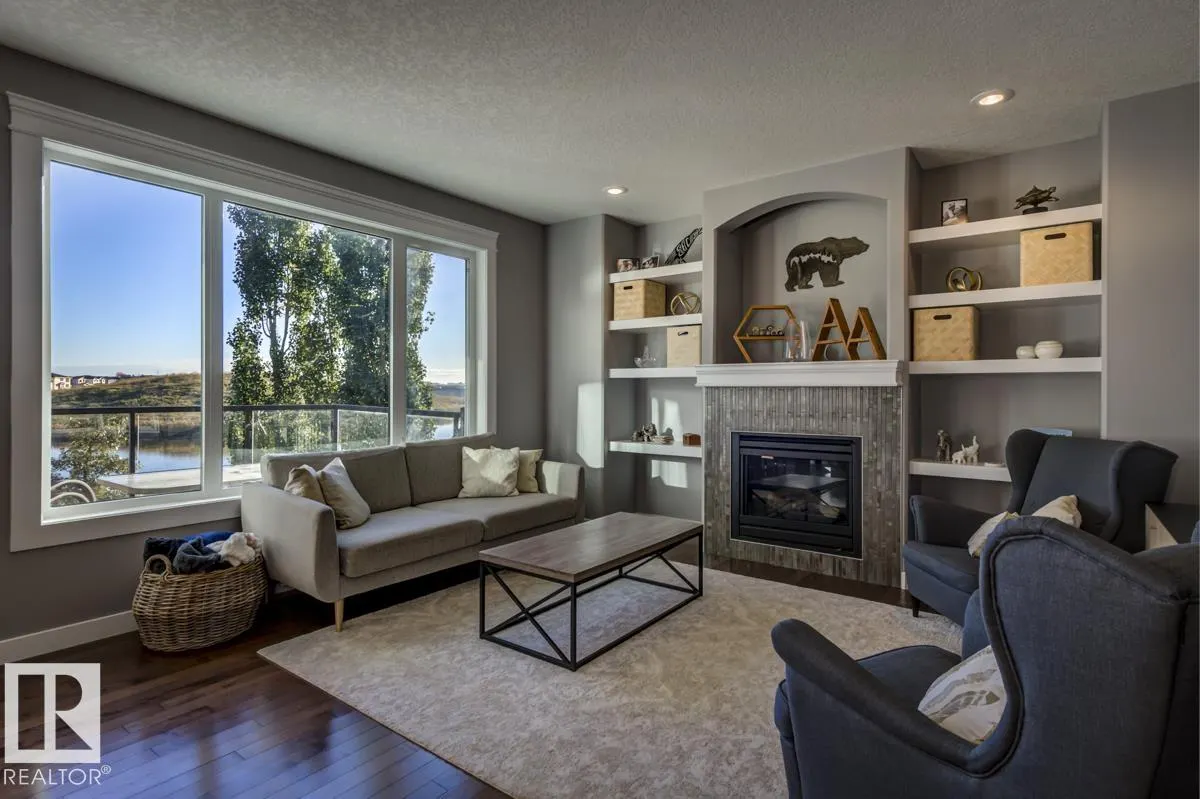 63 LAKEWOOD Boulevard