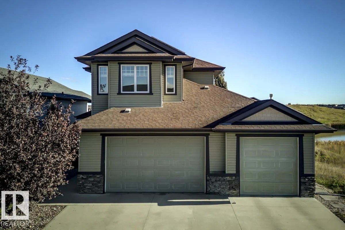 63 LAKEWOOD Boulevard