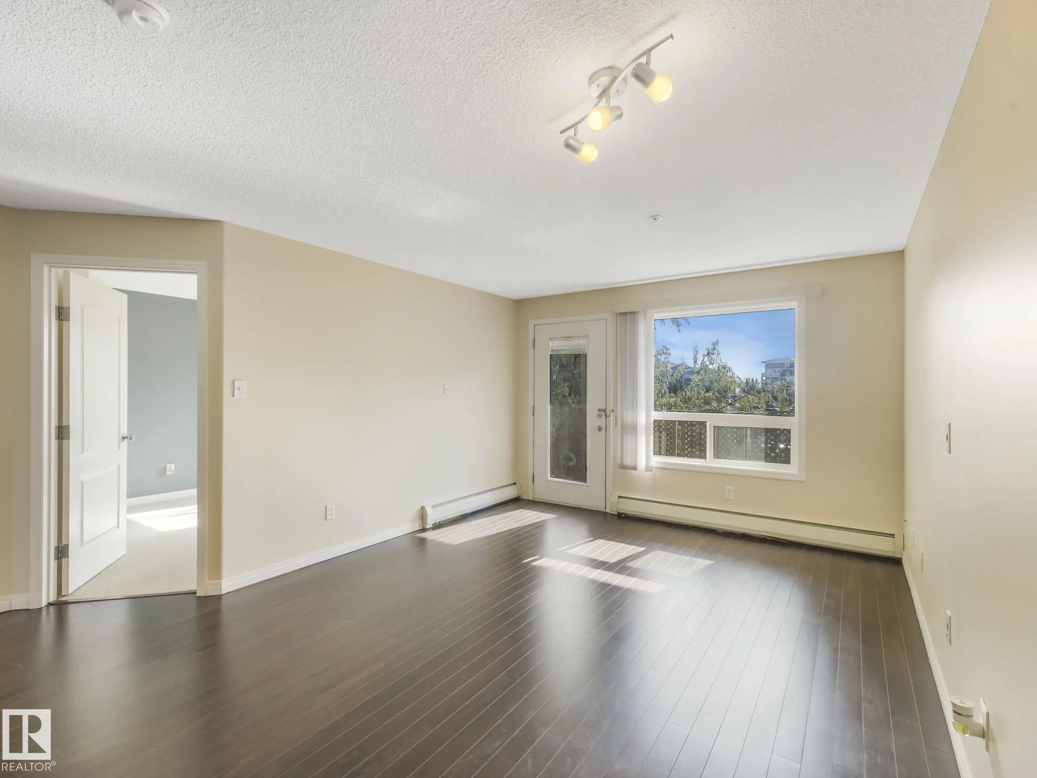 7327 South Terwillegar Drive