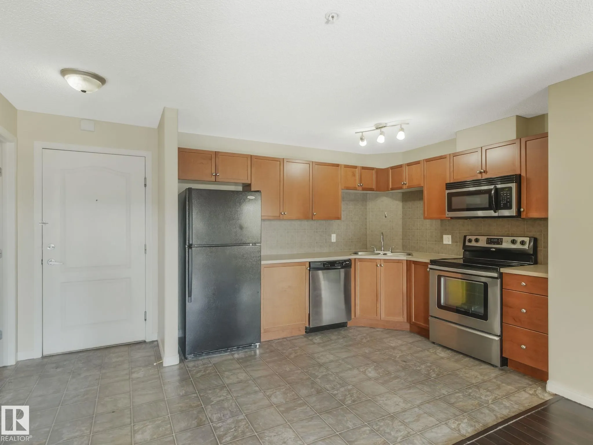 7327 South Terwillegar Drive