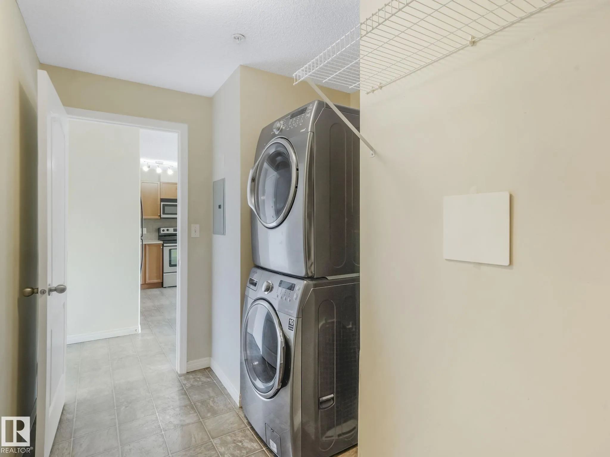 7327 South Terwillegar Drive