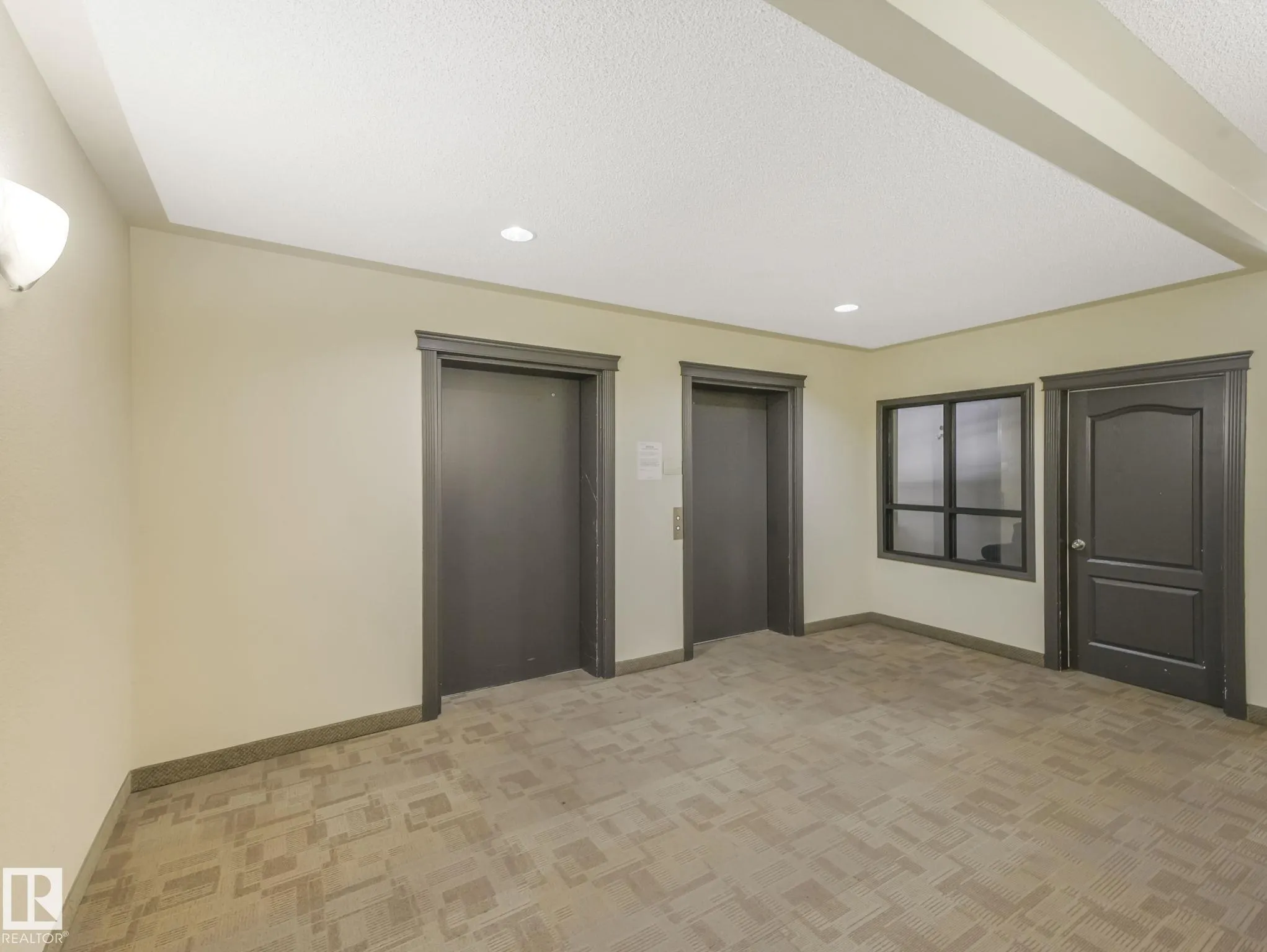 7327 South Terwillegar Drive