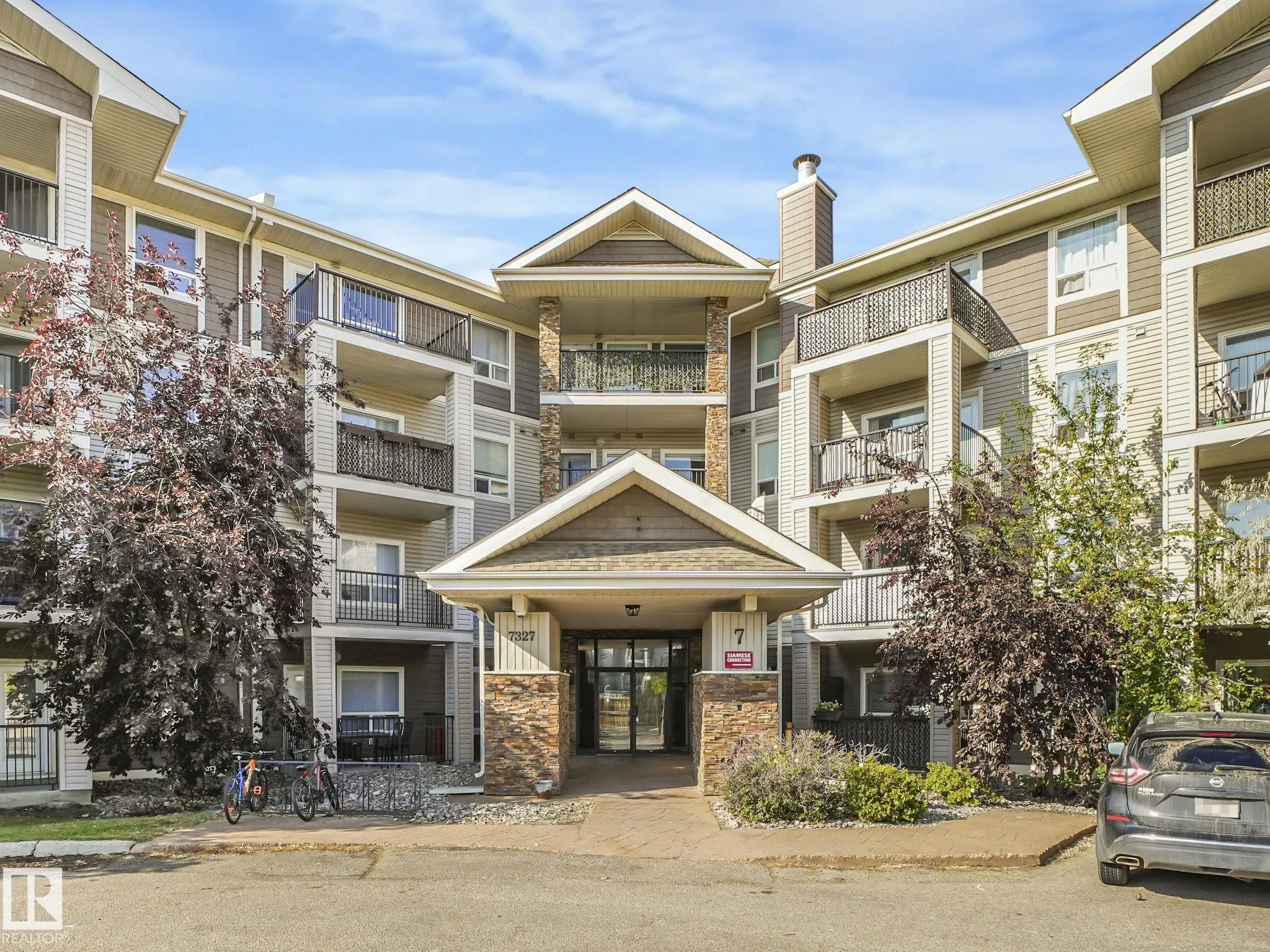 7327 South Terwillegar Drive