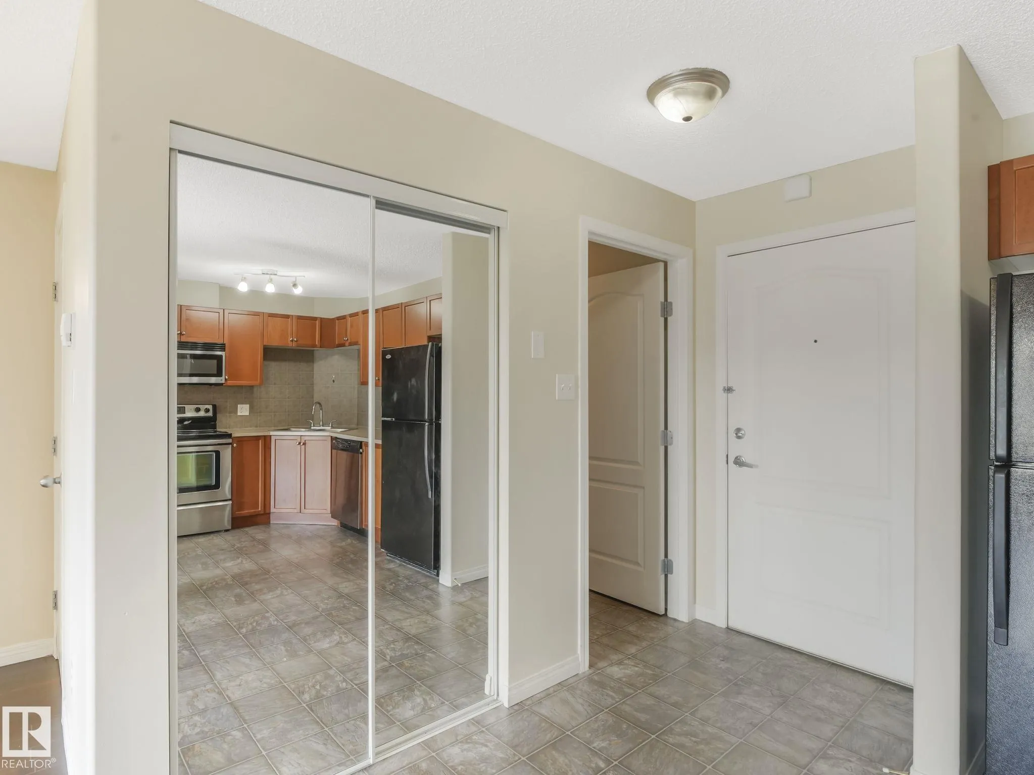 7327 South Terwillegar Drive