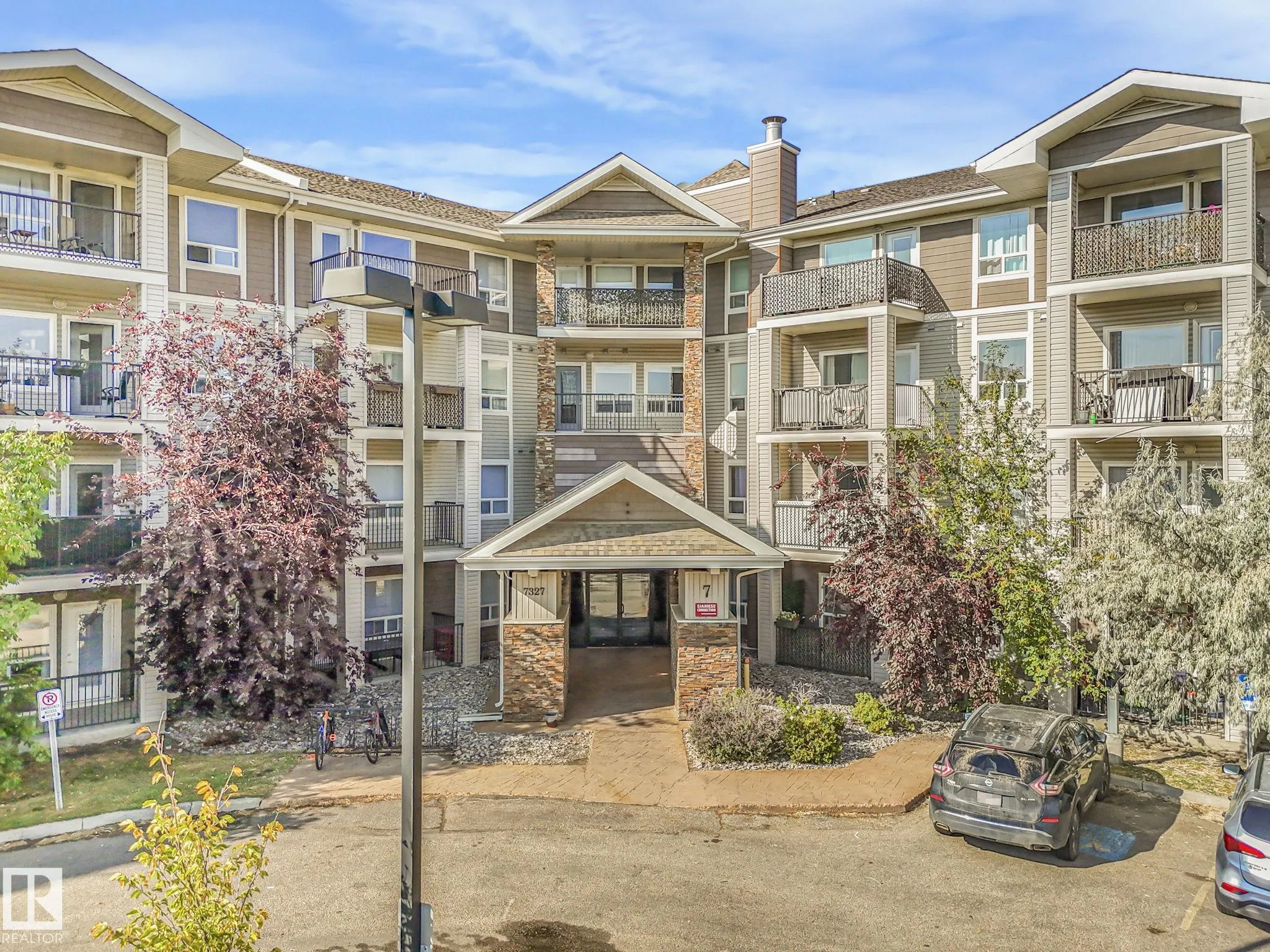 7327 South Terwillegar Drive