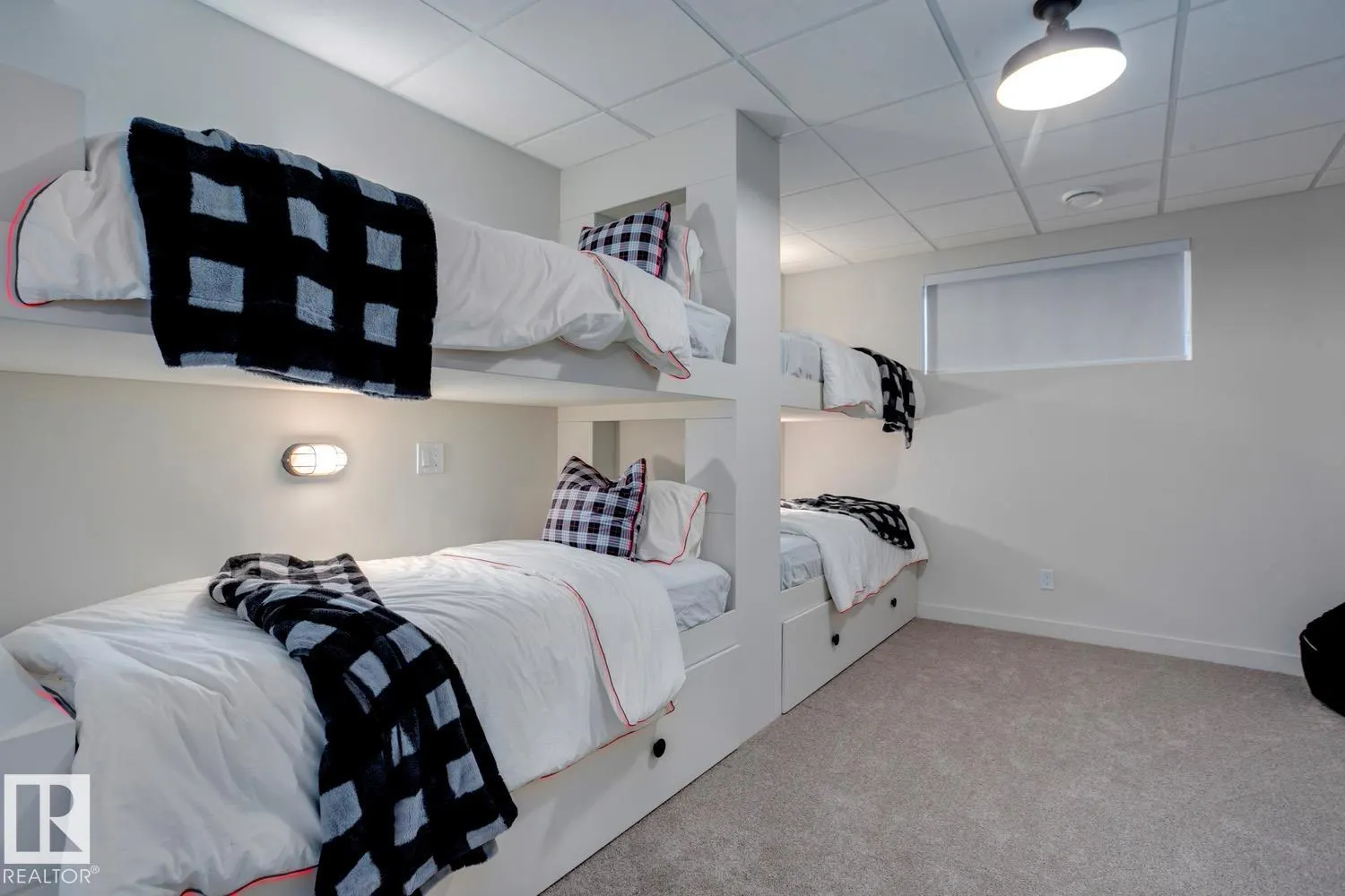 3410 STE. ANNE Trail