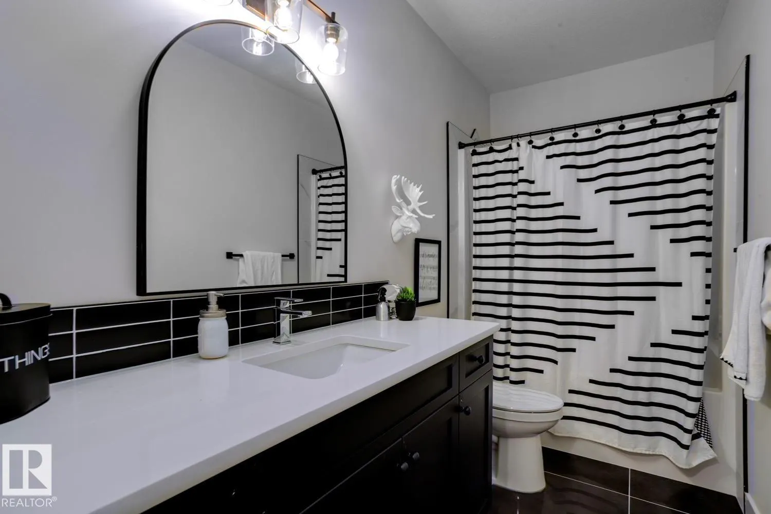 3410 STE. ANNE Trail
