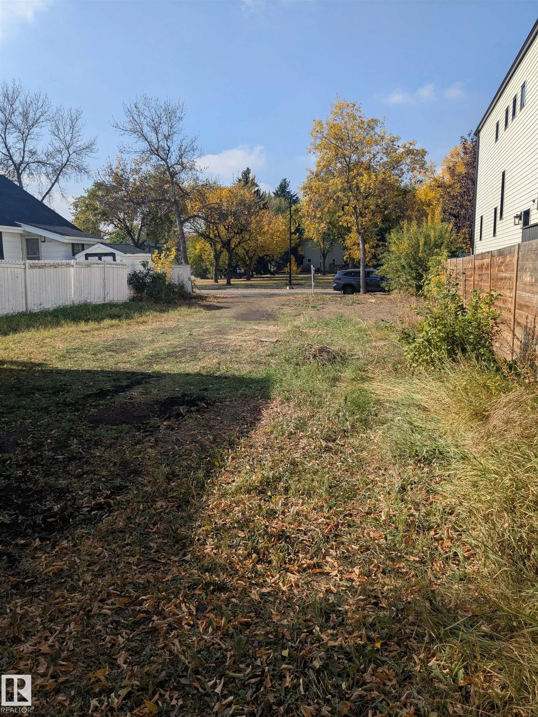 11207 128 Street