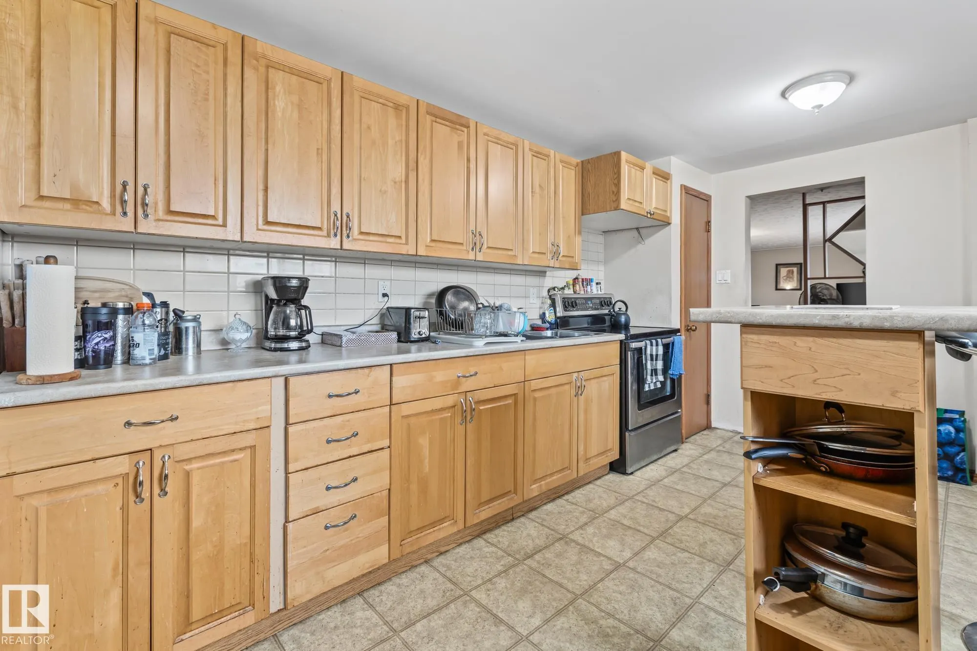 12903/12905 96 Street