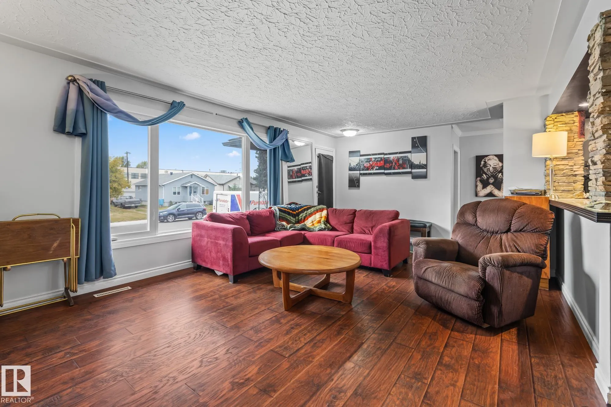 12903/12905 96 Street