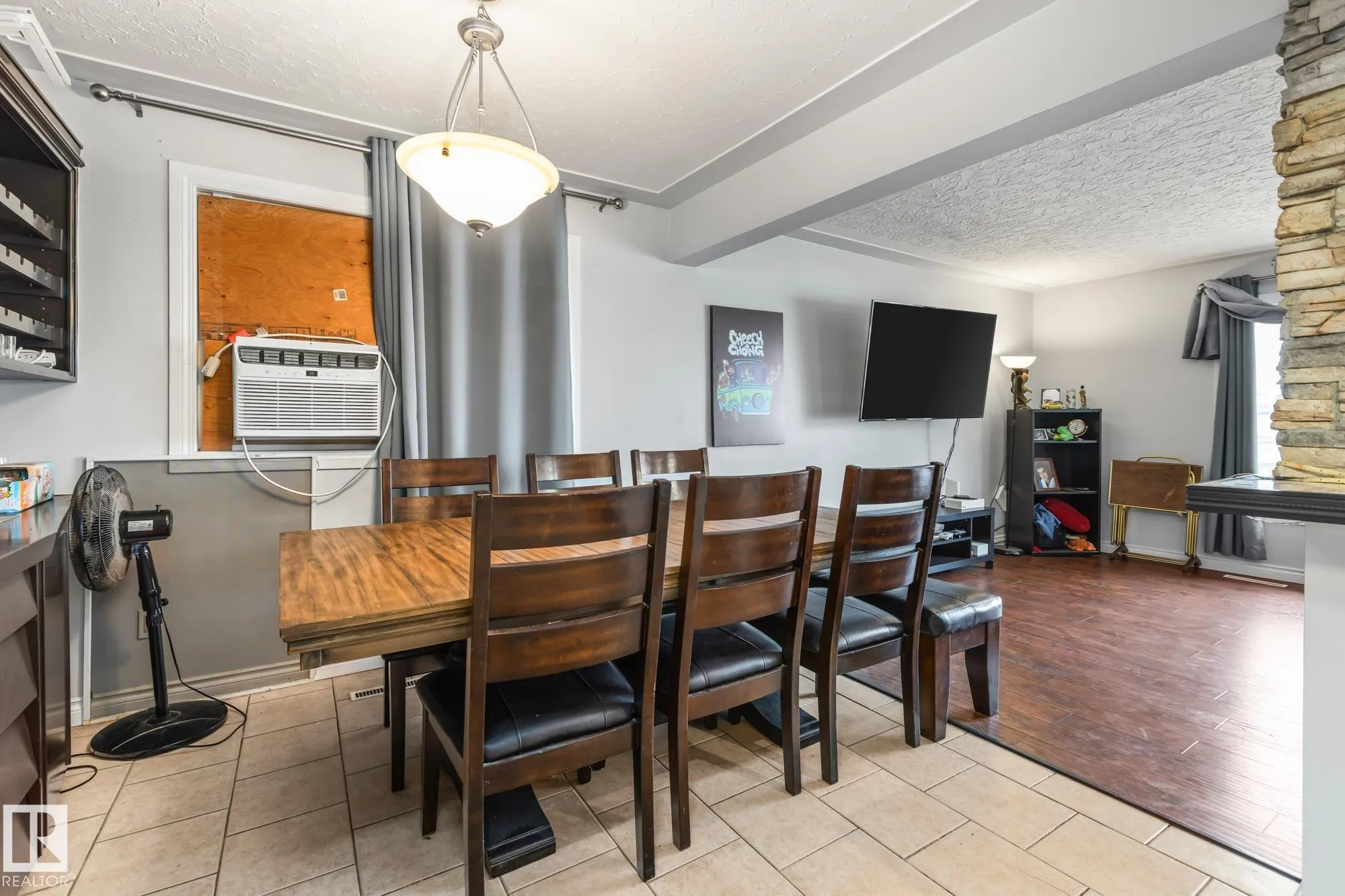 12903/12905 96 Street