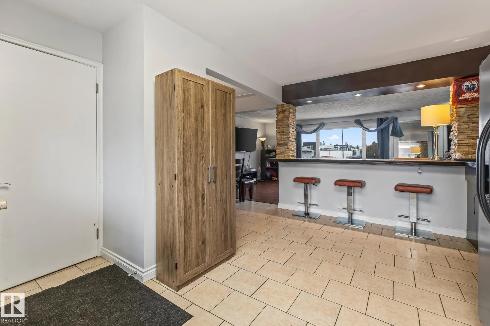 12903/12905 96 Street