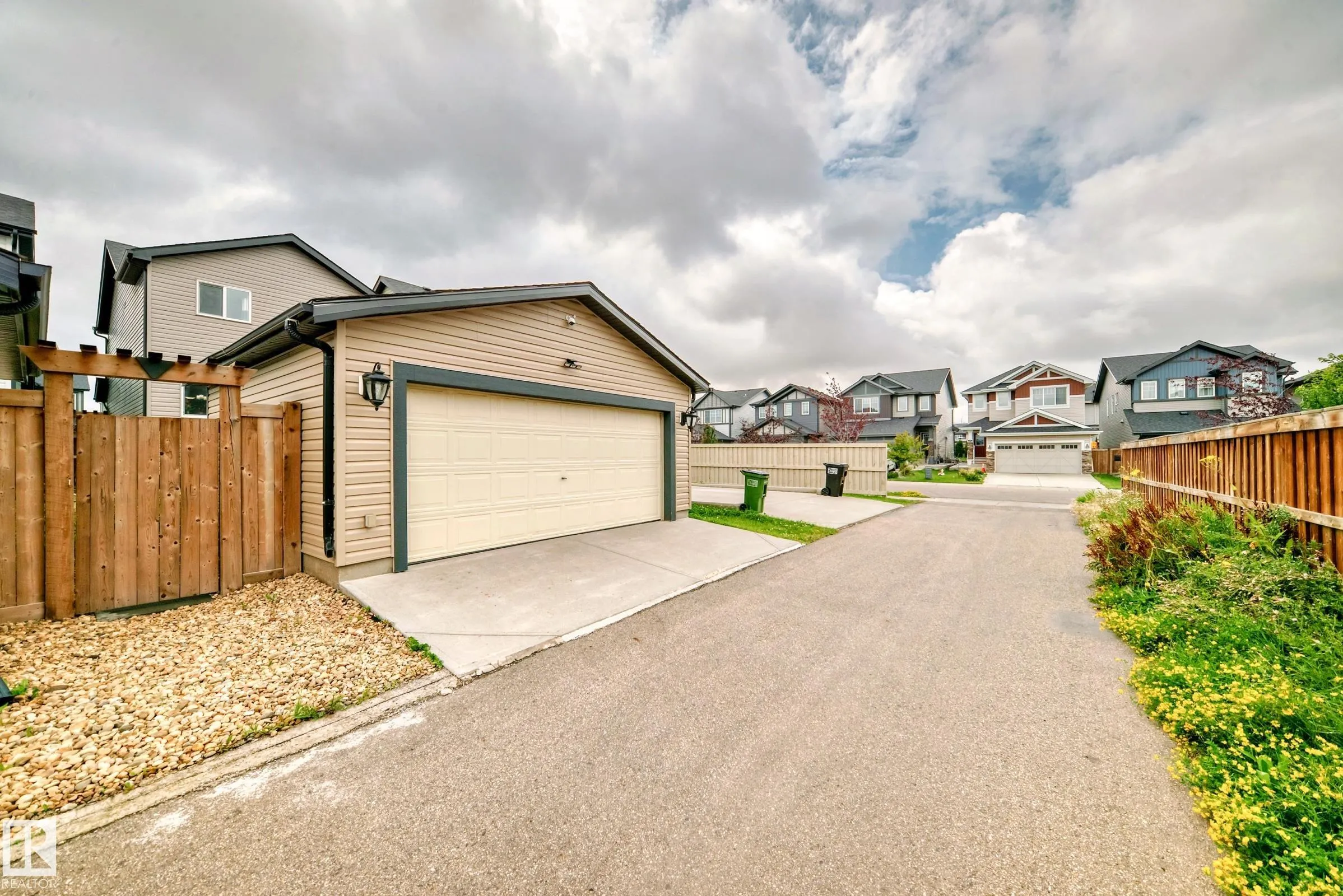 4609 ALWOOD Way