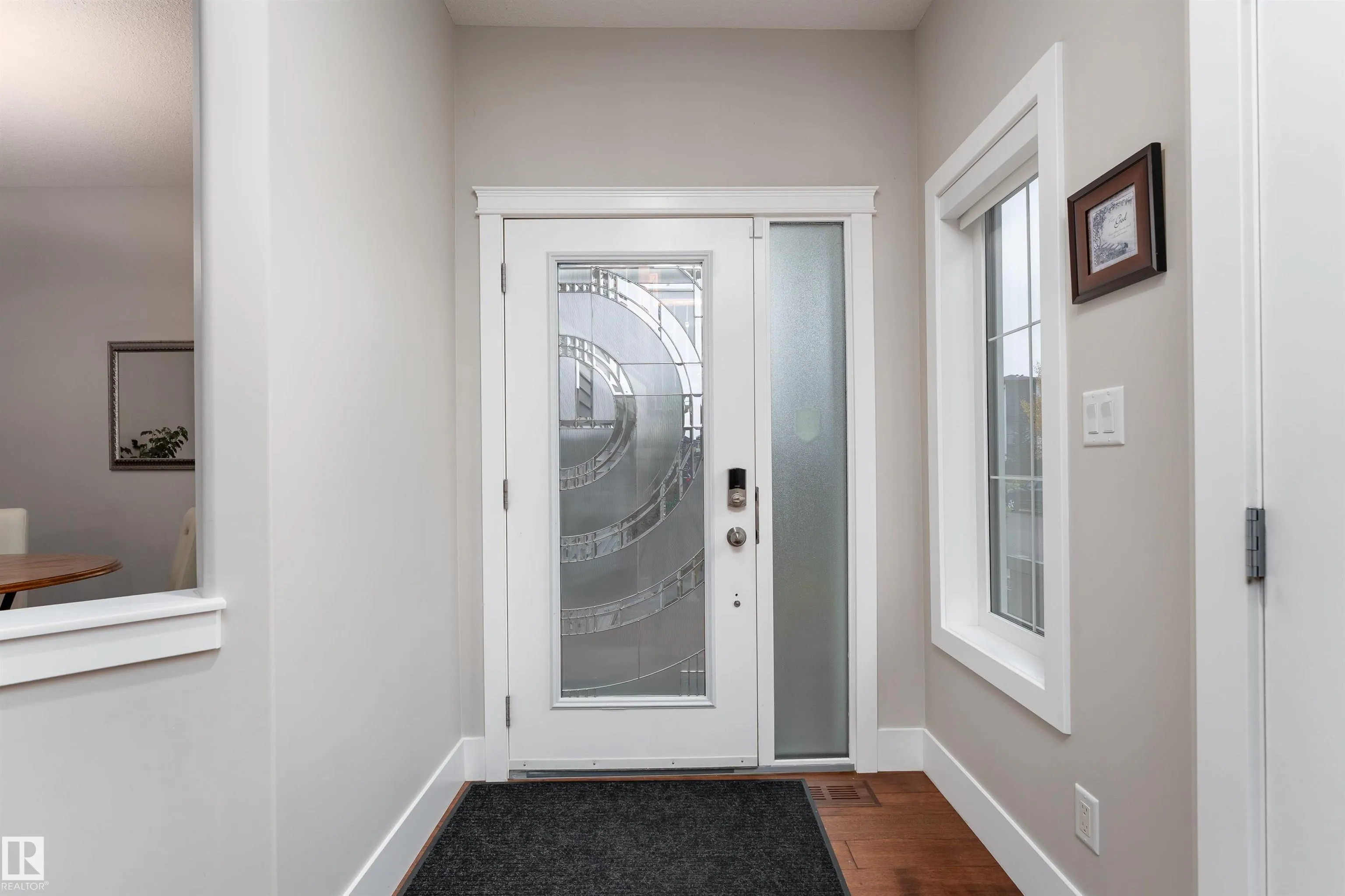 2504 AMERONGEN Crescent
