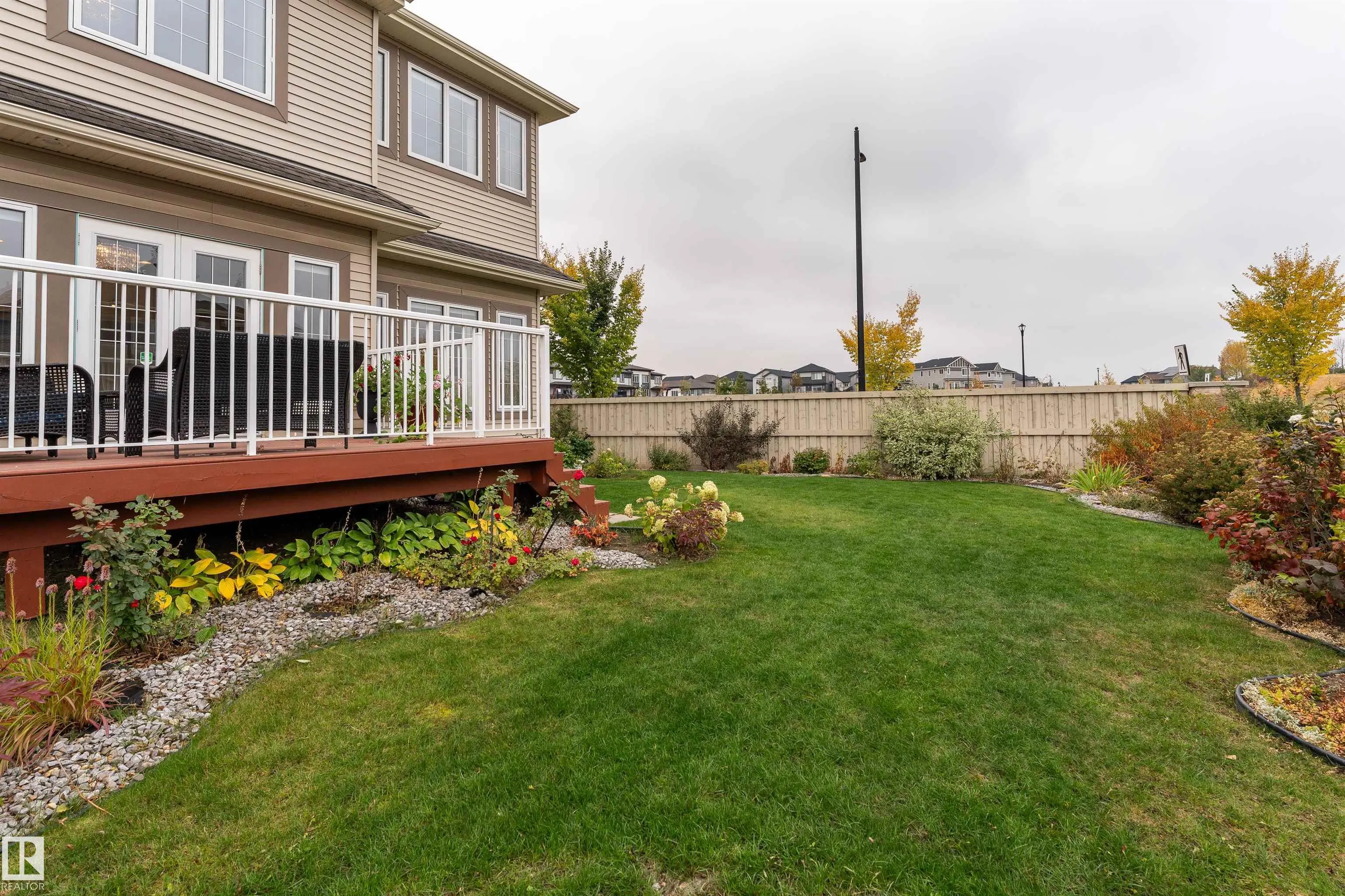 2504 AMERONGEN Crescent