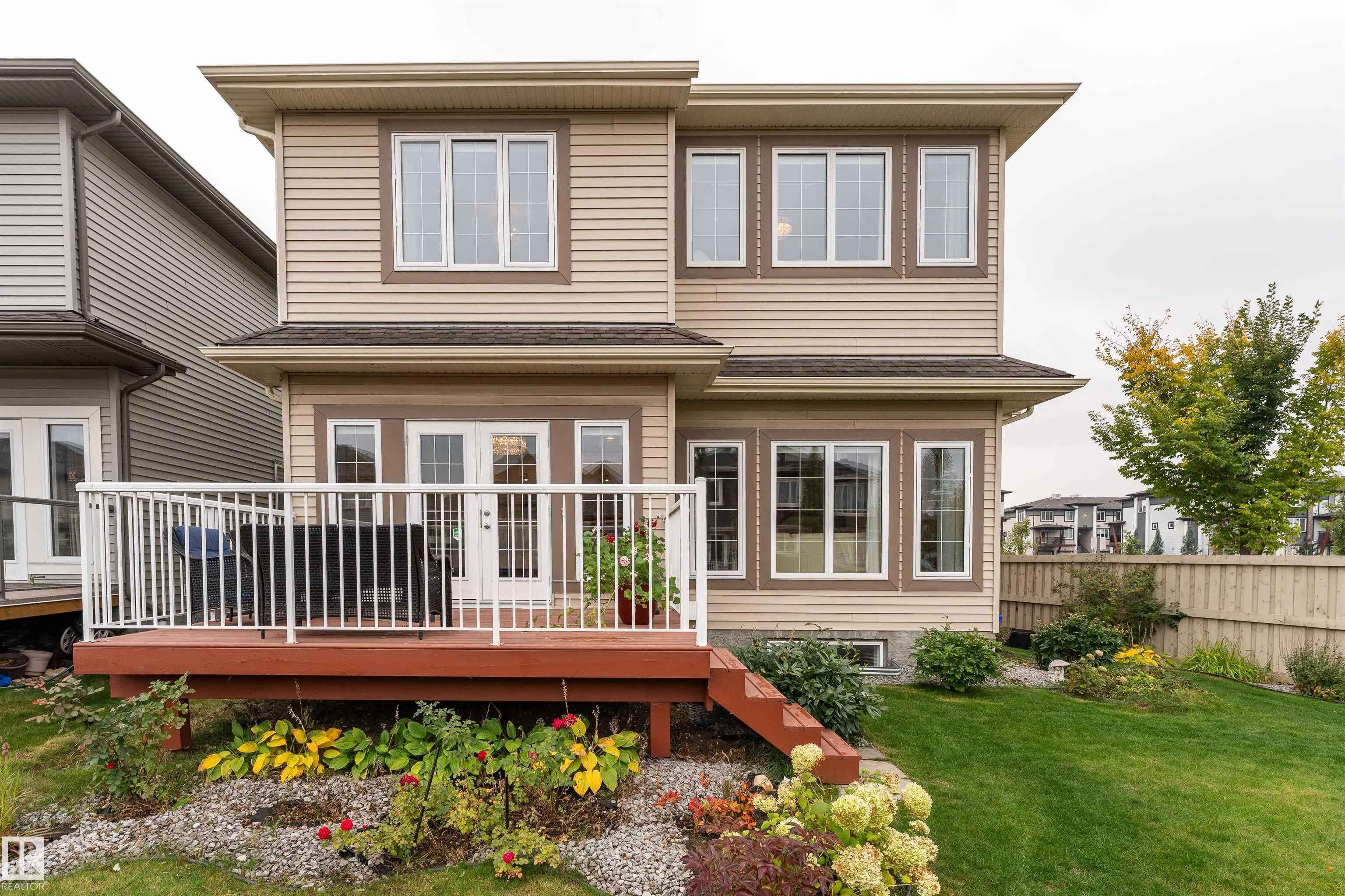 2504 AMERONGEN Crescent