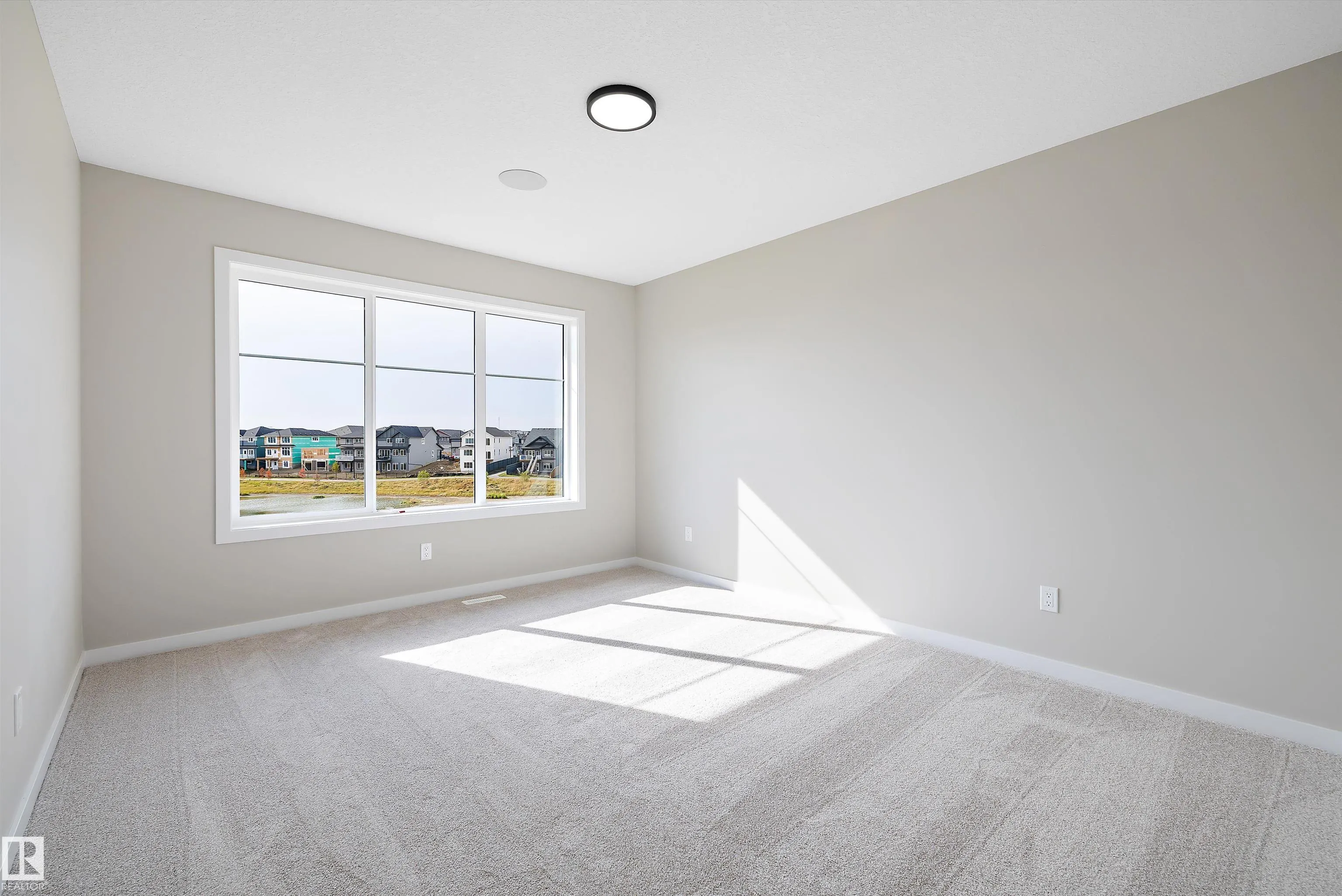4544 Kinsella Link