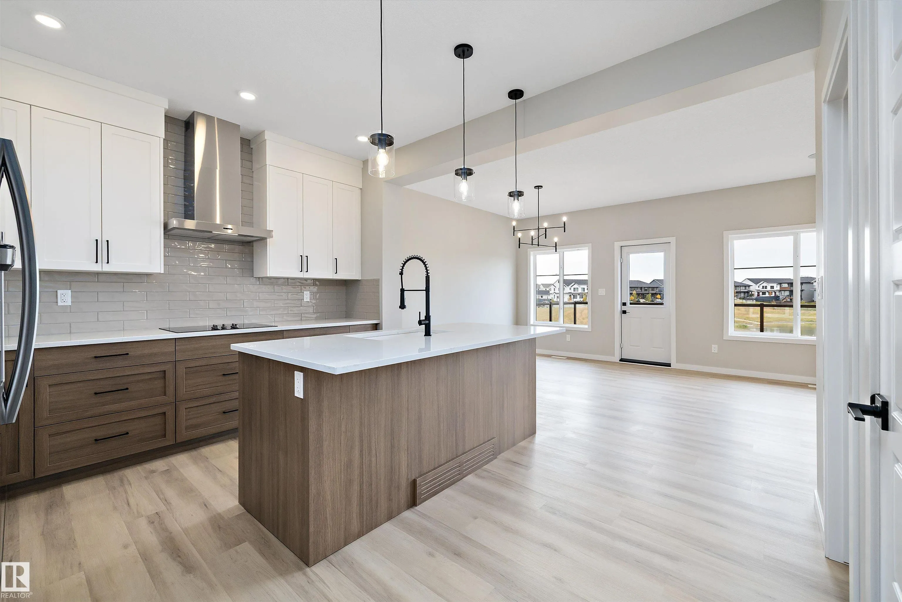 4544 Kinsella Link